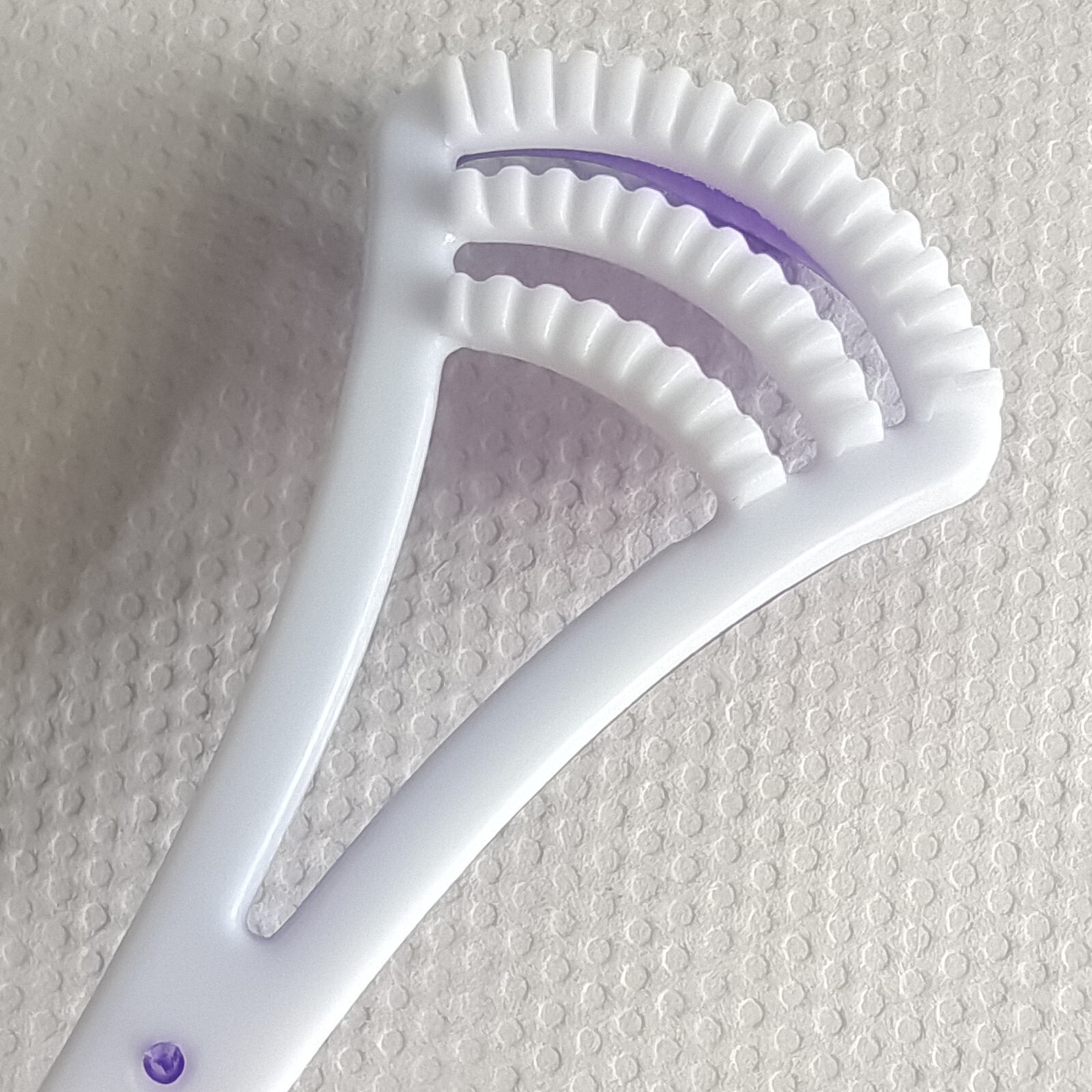 100x Tongue Cleaner Scraper Dental Oral Mouth Lingual Hygiene Plastic Instrument