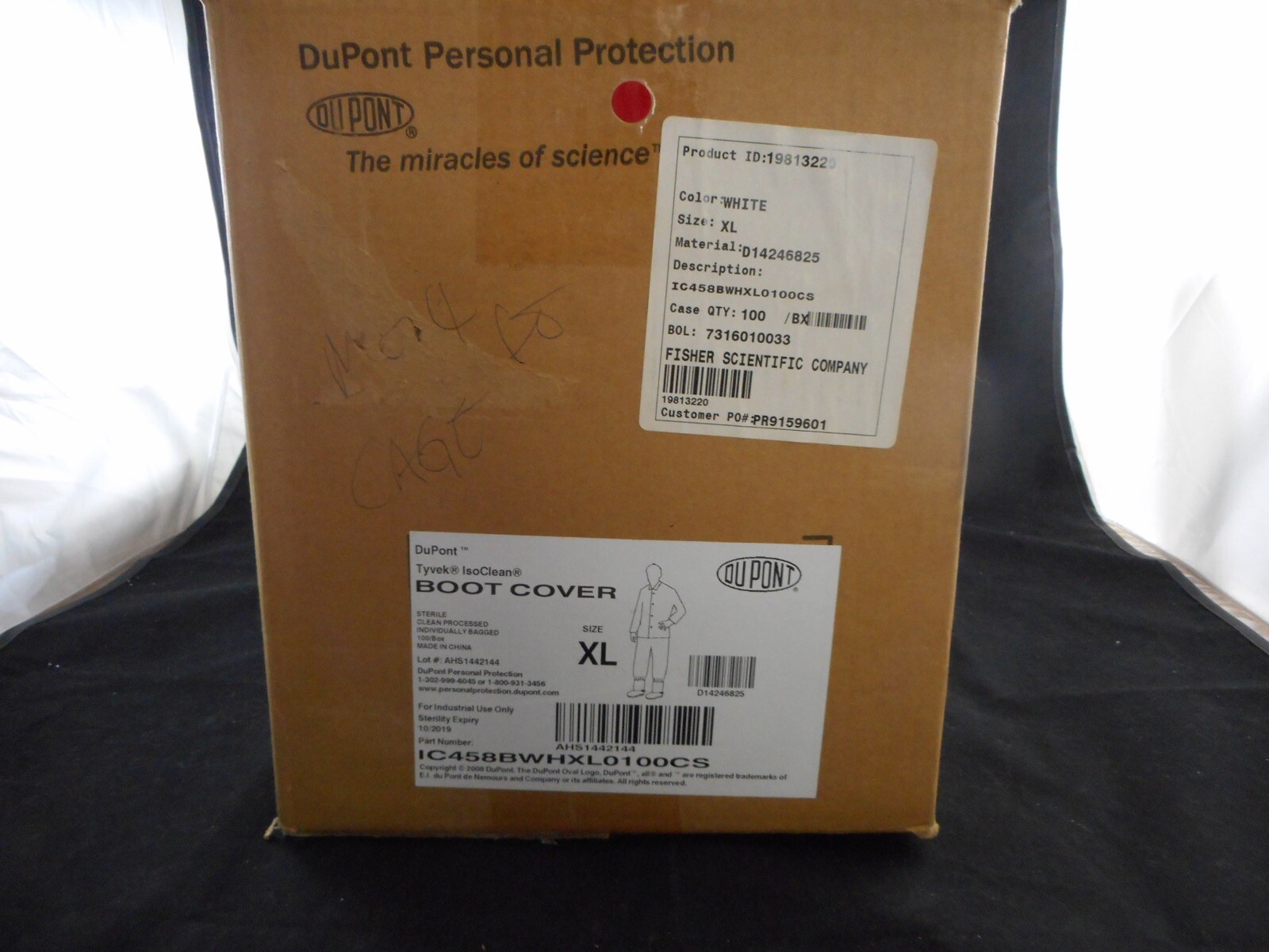DUPONT Tyvek Fabric IsoClean X-Large Boot Covers Elastic 18” 19-813-220 50/CASE