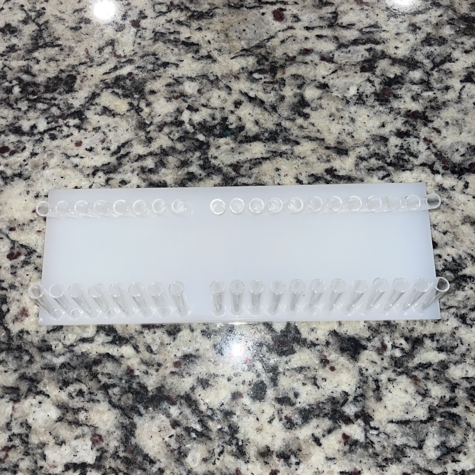 Dental Orthodontic Preformed Round Arch Wire Acrylic Dispenser White