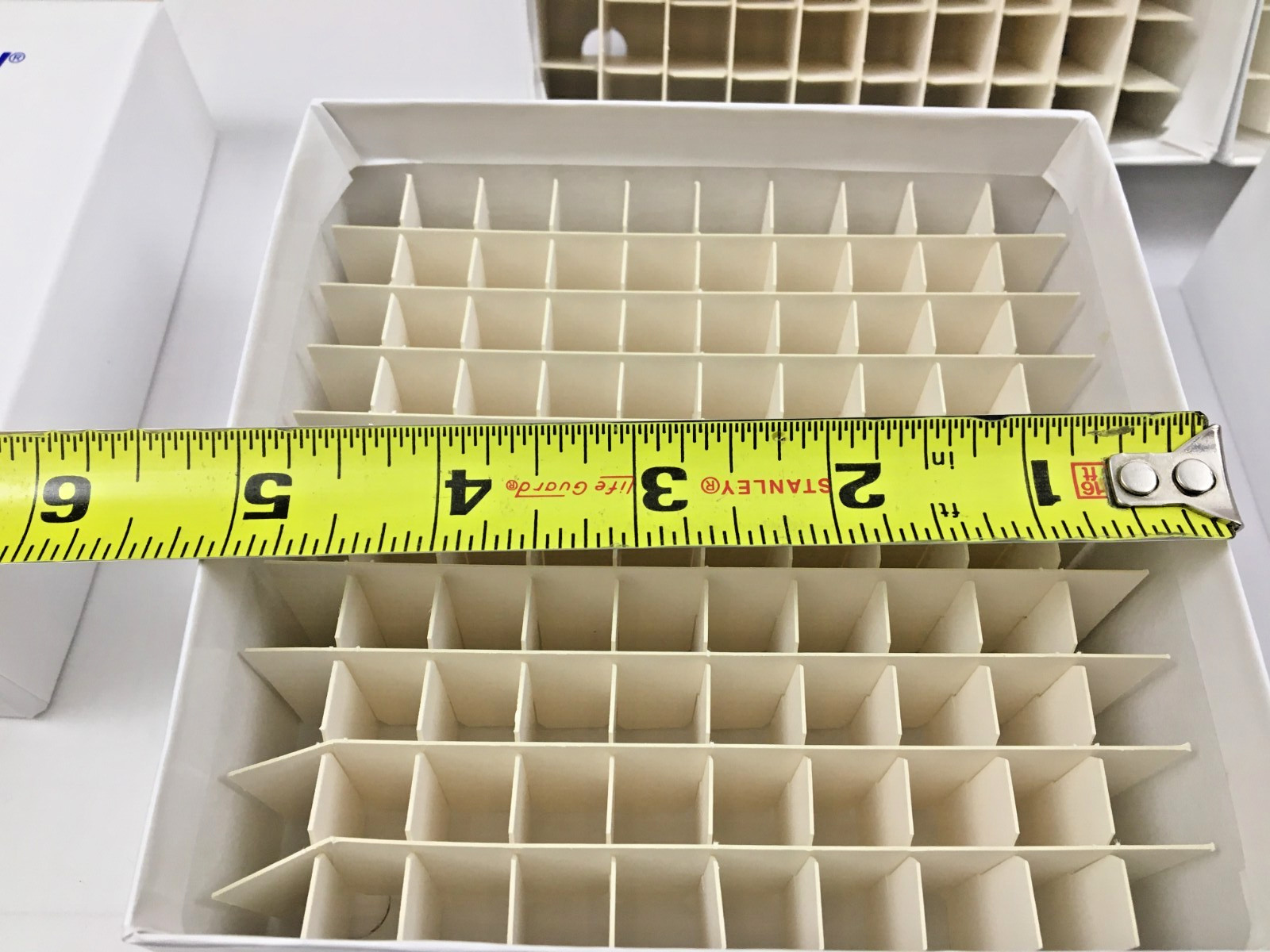 Fisher Scientific 03-395-465 Cryo Freezer Box 5x5x2 w/ 100 Cell Divider – 10 ea.