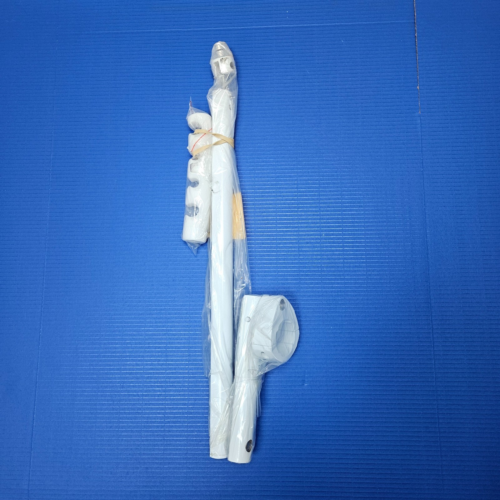 DCI Telecoping Dental Assistant’s Arm, 4 Position, White
