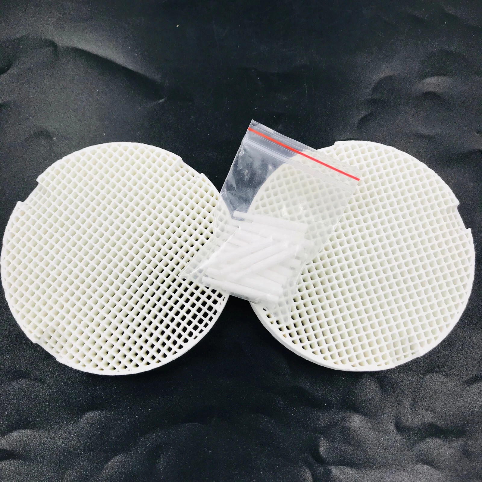 2x Dental Lab Porcelain Honeycomb Firing Trays & 20Pcs Ceramic Zirconia Pins