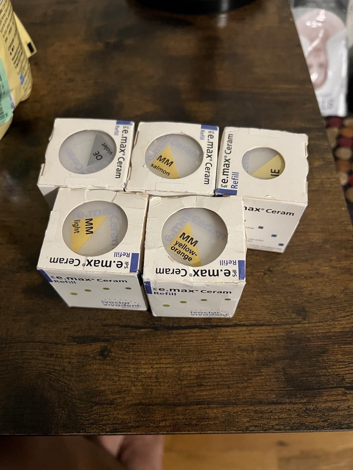 Ivoclar Emax 5 Bottles Unopened