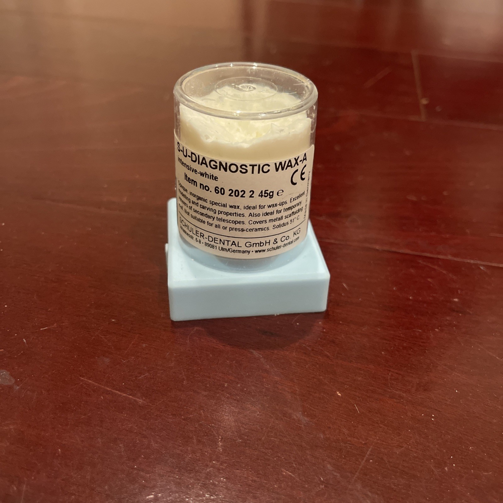 Used Schuler Dental Lab S U Modelling wax-O white Universal modelling crown 45gr