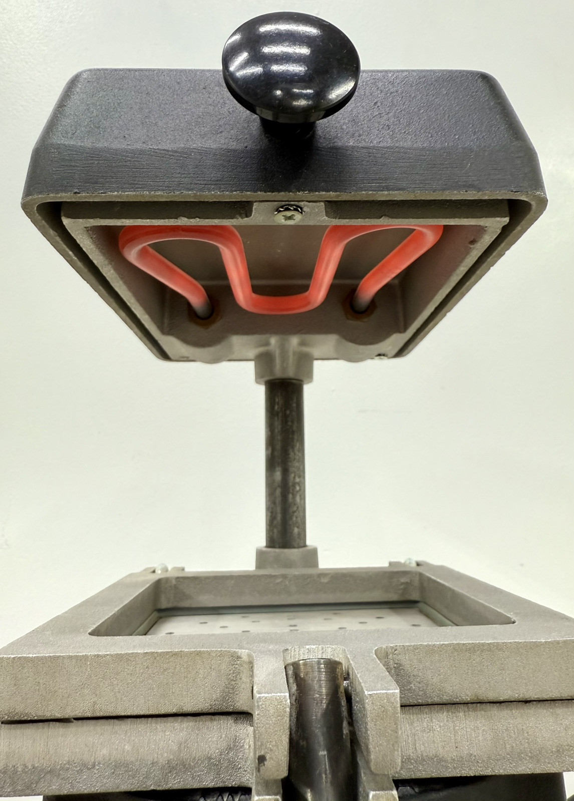 T&S Dental Model 101 Vacuum Former – Nice