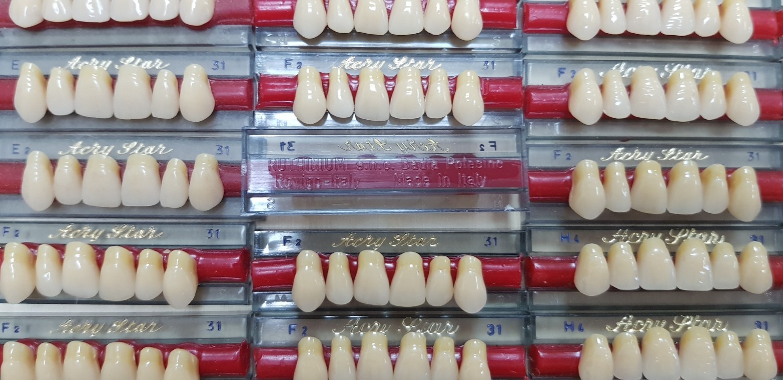 Dental Acrylic teeth 112 cards of 6 Acry Star Italy made Original shade 31