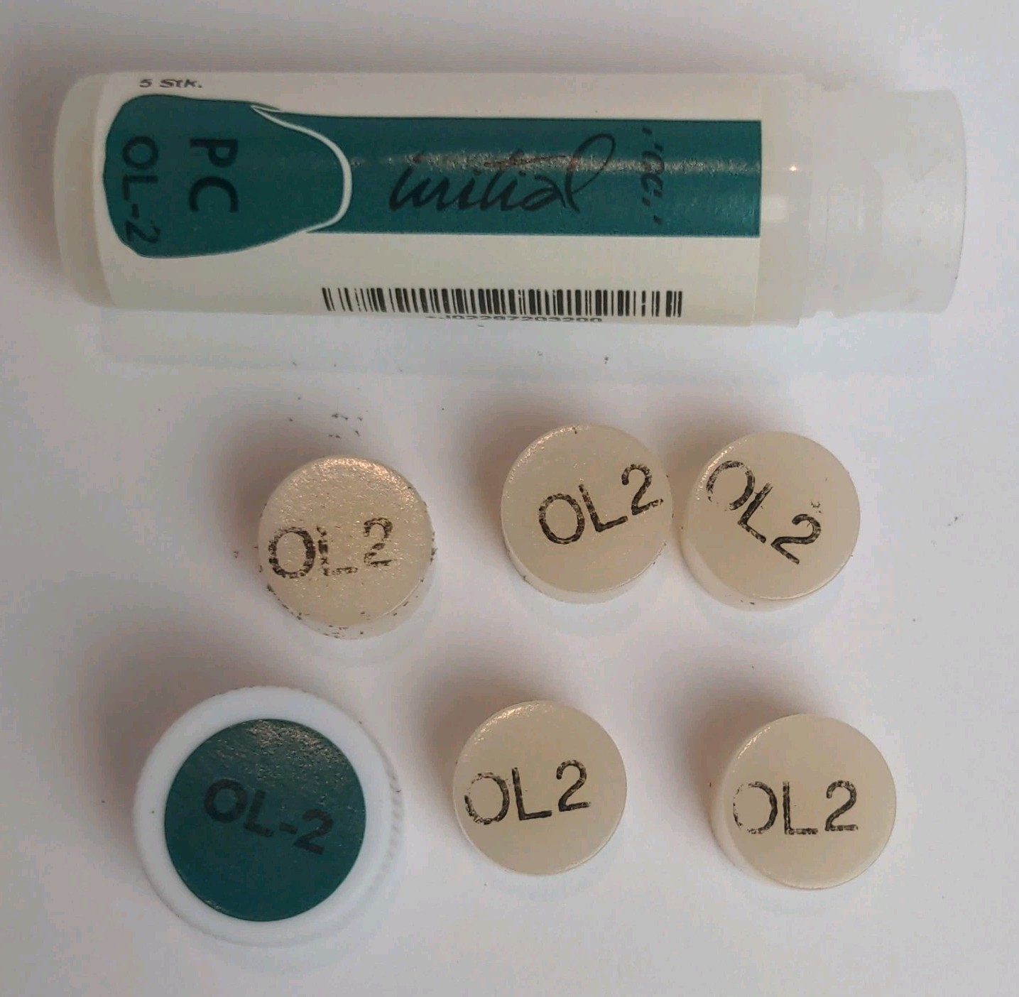 GC Initial OL-2 Dental Laboratory Ingots (5 pieces)