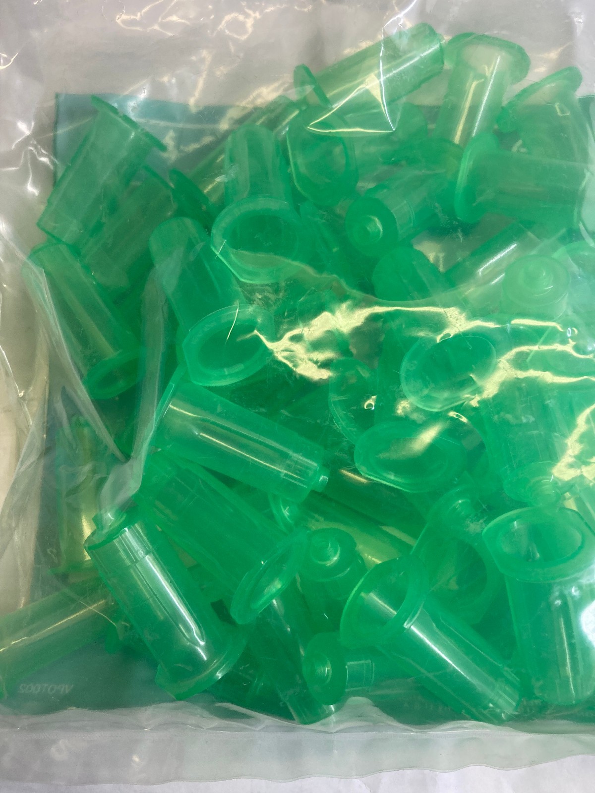 Terumo P1316-R Green Vacutainer Plastic MS Holders-ADULT/ 50 Bag