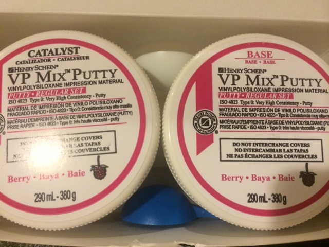 Dental PUTTY REG SET VPS IMPRESSION MATERIAL 300 ML EACH OF BASE & CATALYST