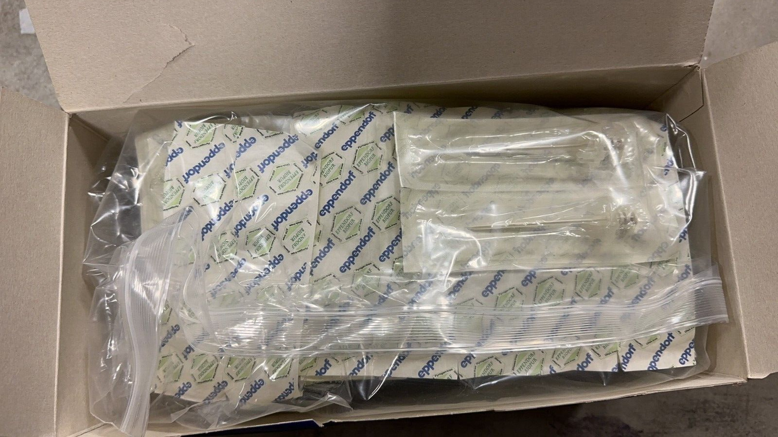 Eppendorf 22 49 600-0 Plus, 0.1mL Tip Volume, 100/Box, 100 Tips