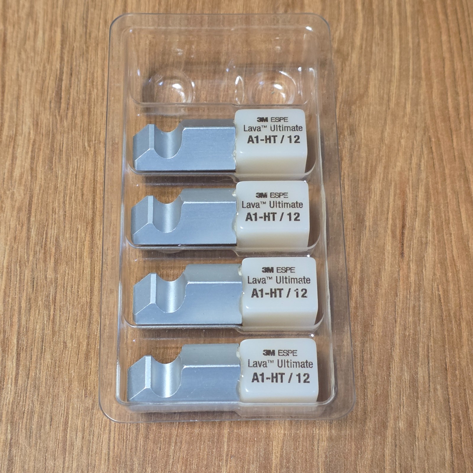 E4D / Planmill – 3M ESPE LAVA Ultimate | A1 – HT / 12 | 4 Milling Blocks