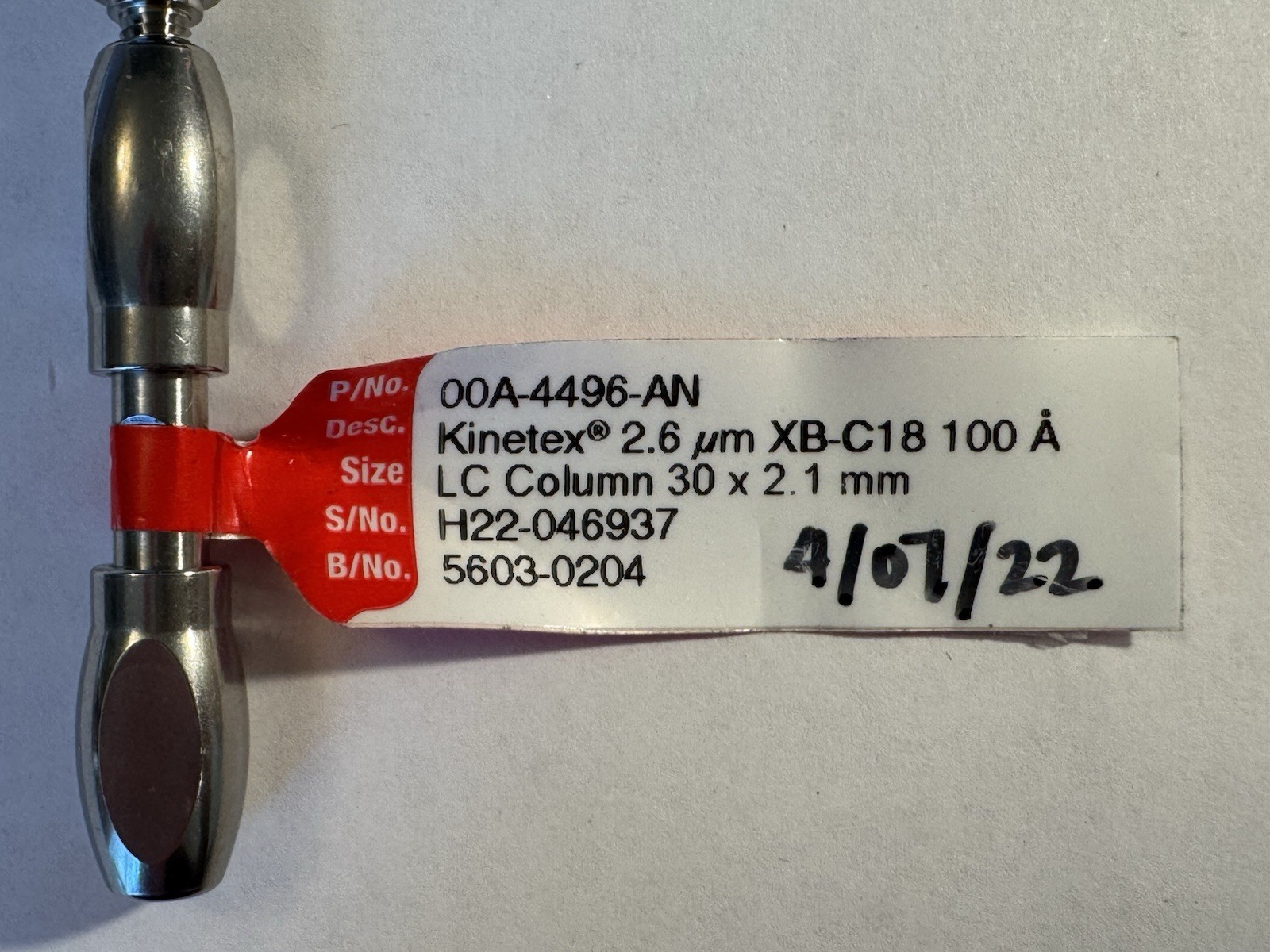 Phenomenex Kinetex 2.6 µm XB-C18 100 Å, LC Column 30 x 2.1 mm (00A-4496-AN)