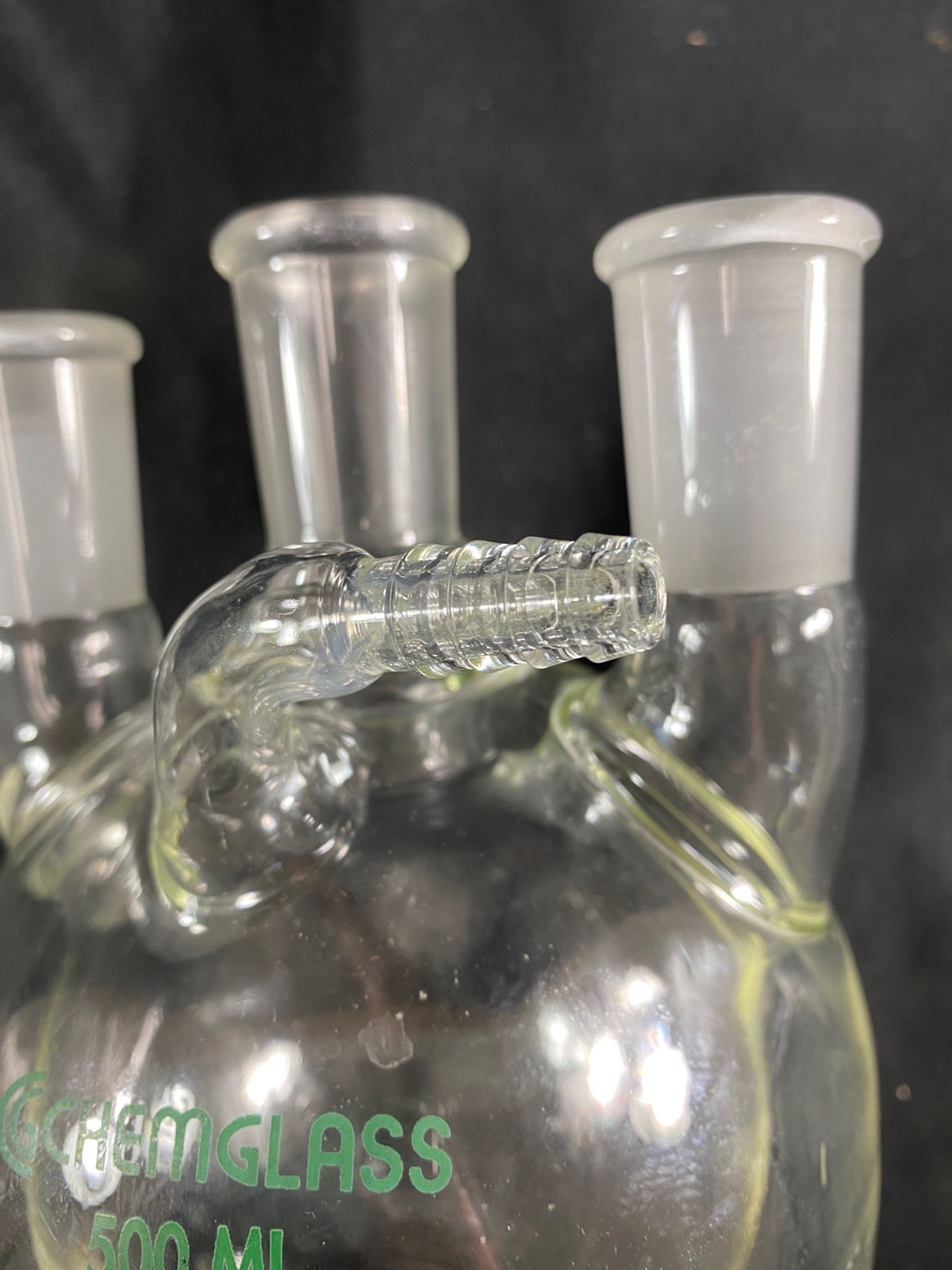 CHEMGLASS 500mL 24/40 Heavy Wall Round Bottom 3-Neck Jacketed Flask CG-1538-01
