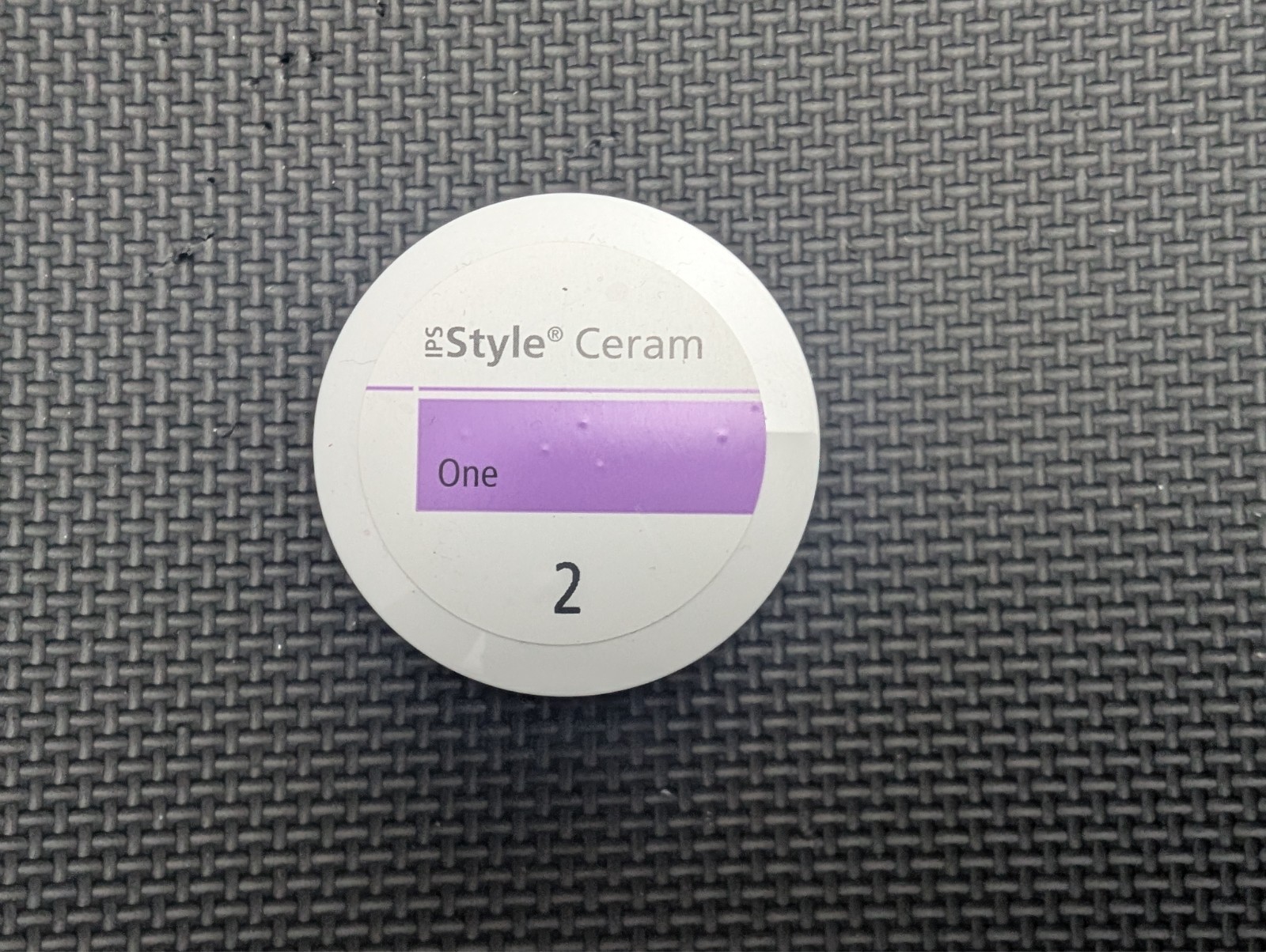 IPS Style Ceram One 2
