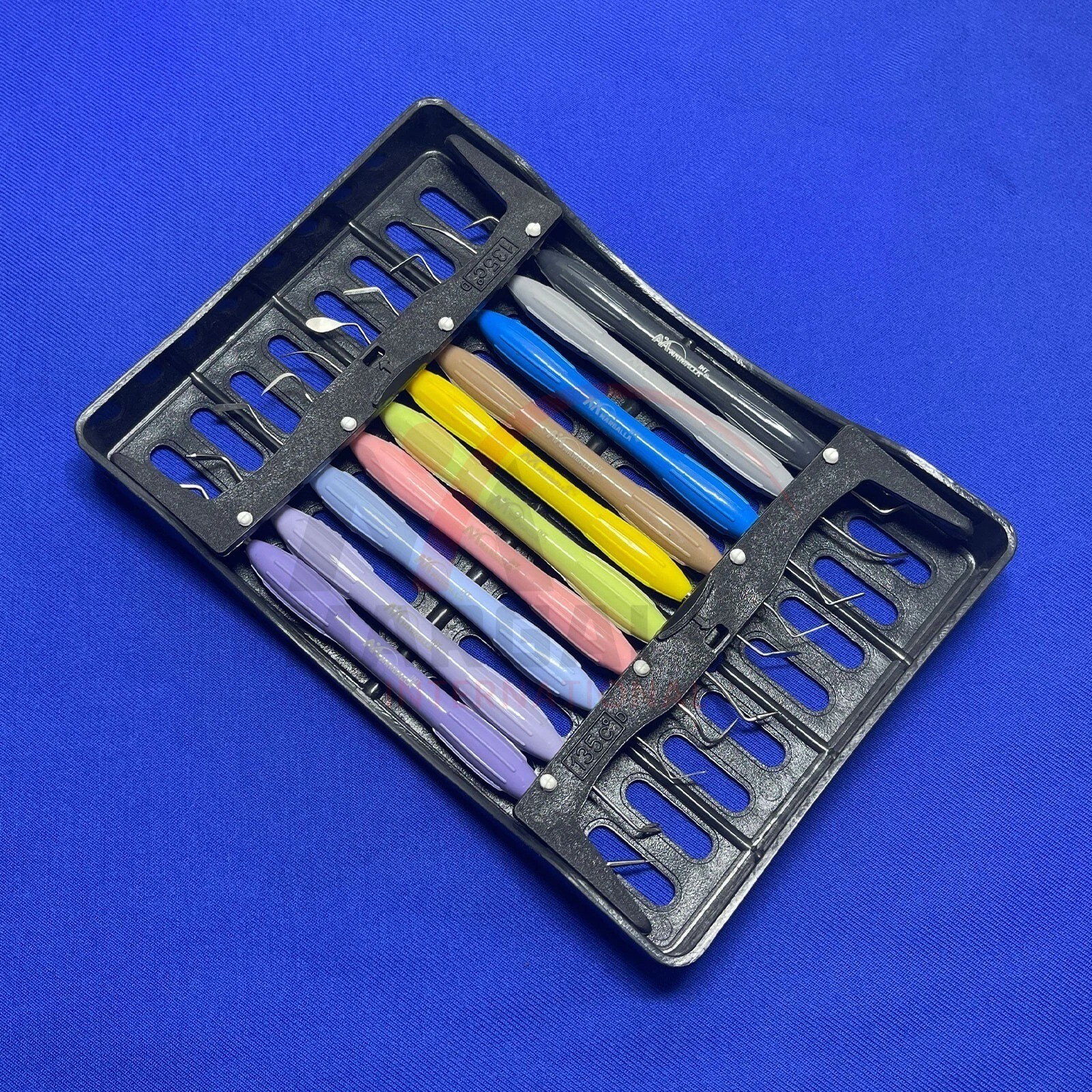 5x Hu Friedy kits 2x hygiene 2x composit and exam 1x LM