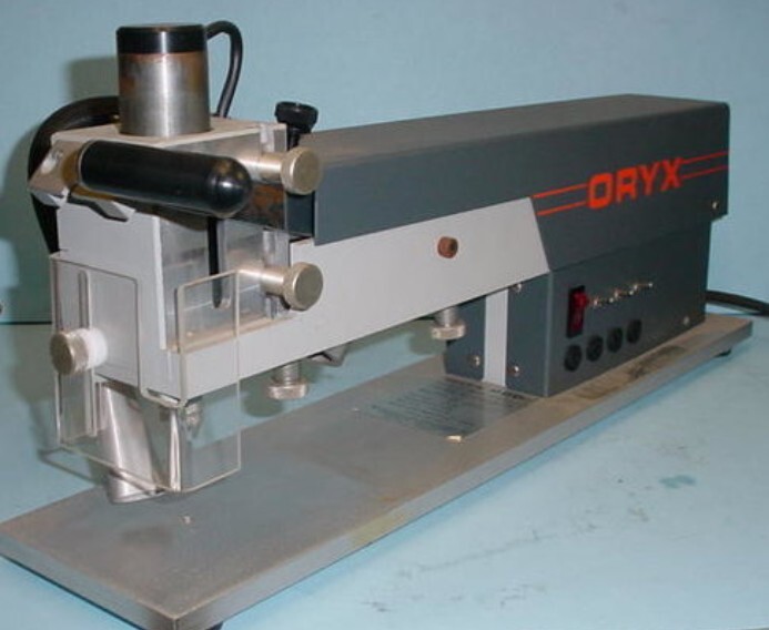 ORYX PCD Dental Lab Drill 18,000 RPM 9″ Throat Built-In Light & Vacuum 115V