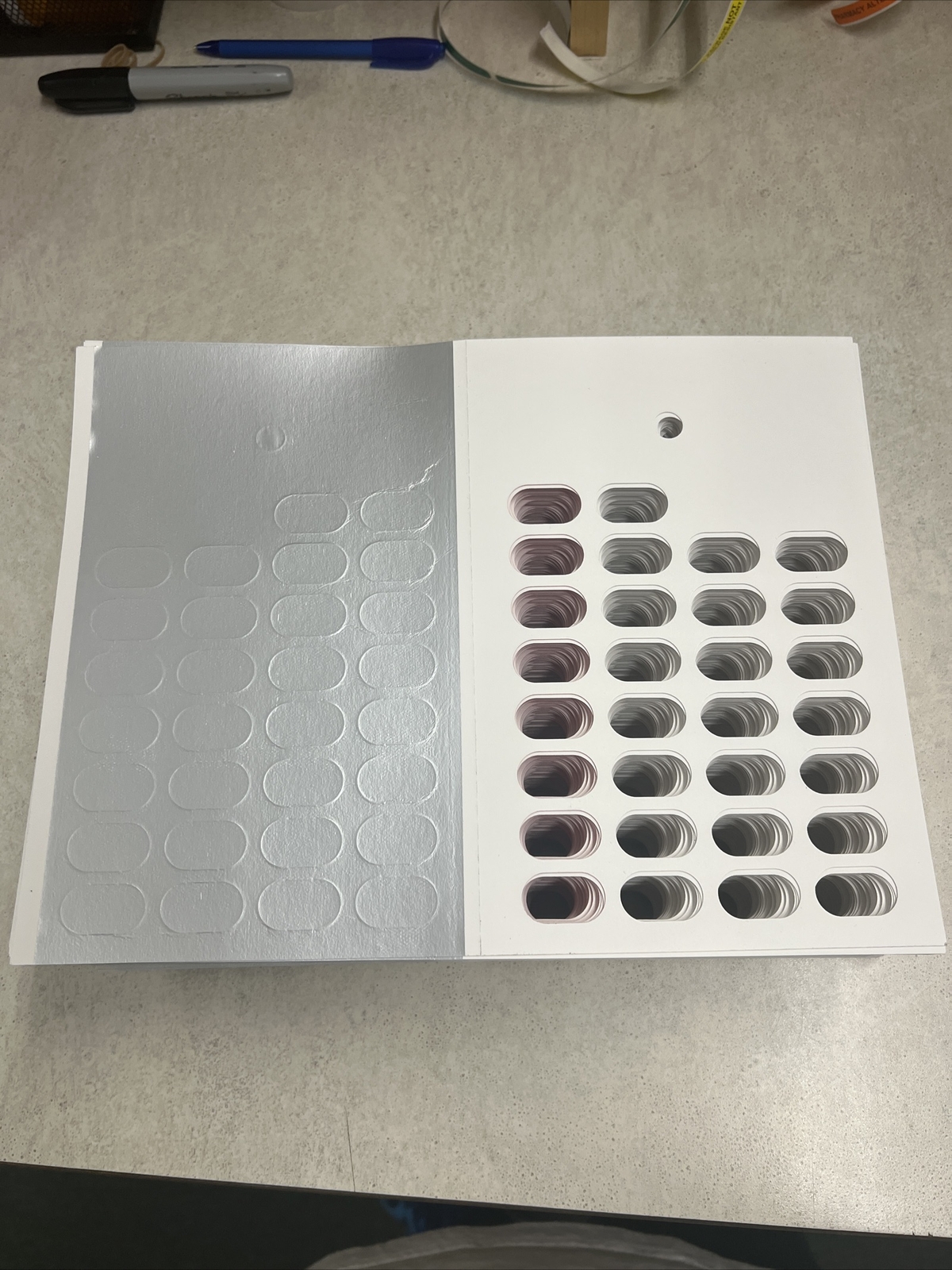 SureMed by Omnicell Medication TECH L-300-61 DOSIS 30 SLOT BINGO CARDS x 188!