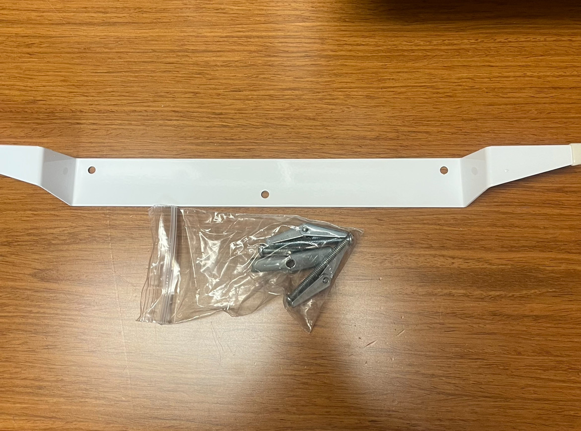 Economy Apron Hanger, White-coated stainless steel hanger