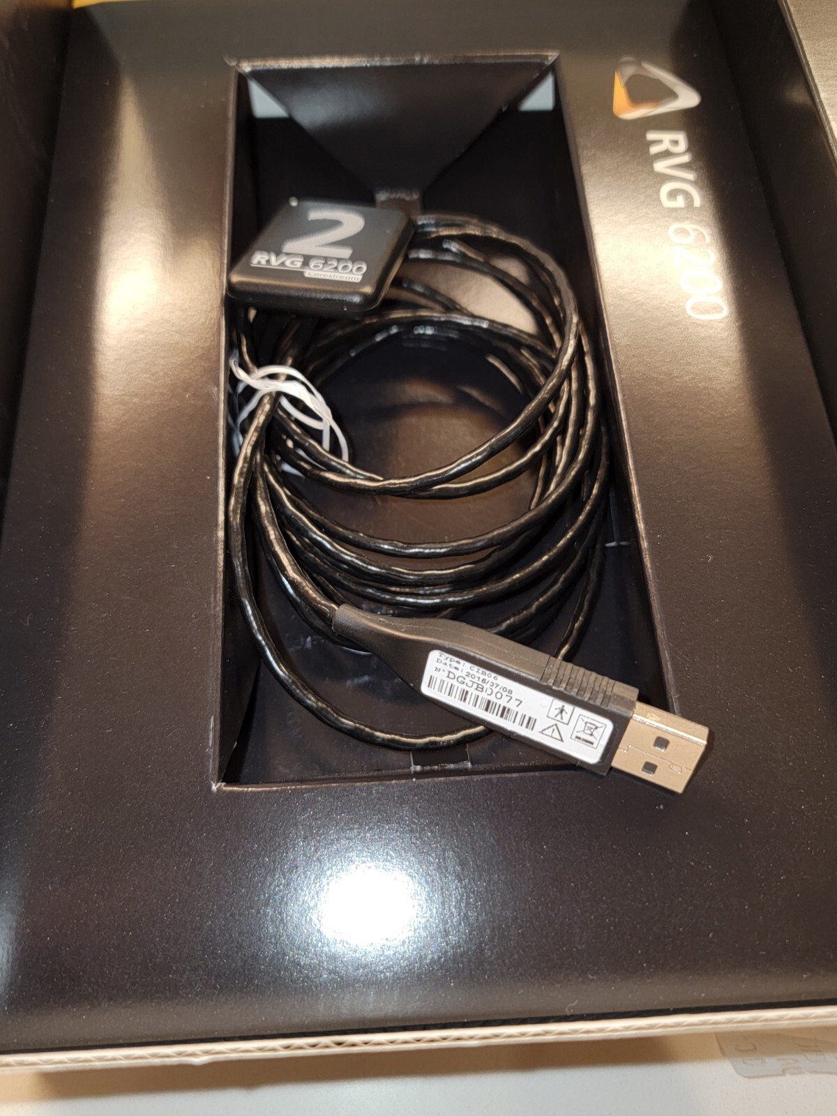 Carestream RVG 6200 Size 2 Digital X-Ray Sensor – Mint Condition