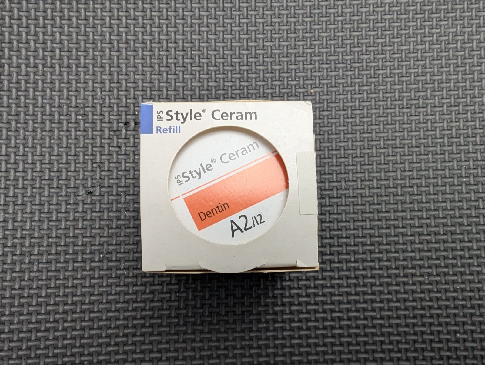 Ivoclar IPS Style Ceram Dentin A2/I2 – NEW