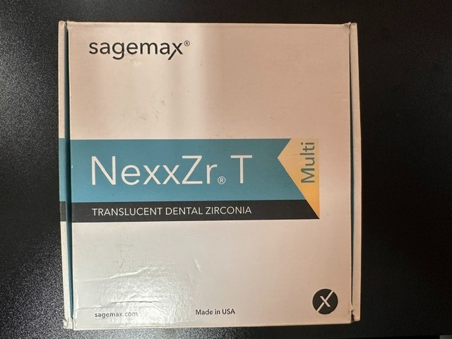 Sagemax NexxZr T Multi Zirconia Puck Translucent Shade BL4 W98-16mm
