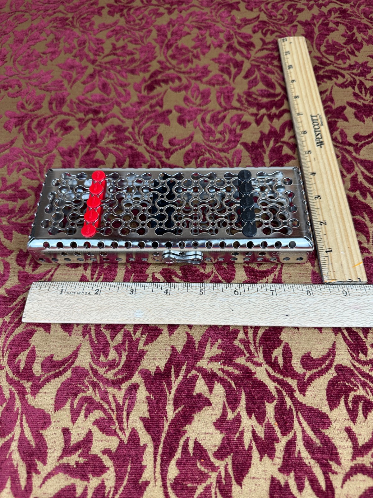Hu-Friedy IMS Infinity Series Cassette Holds 5-instruments Red Black