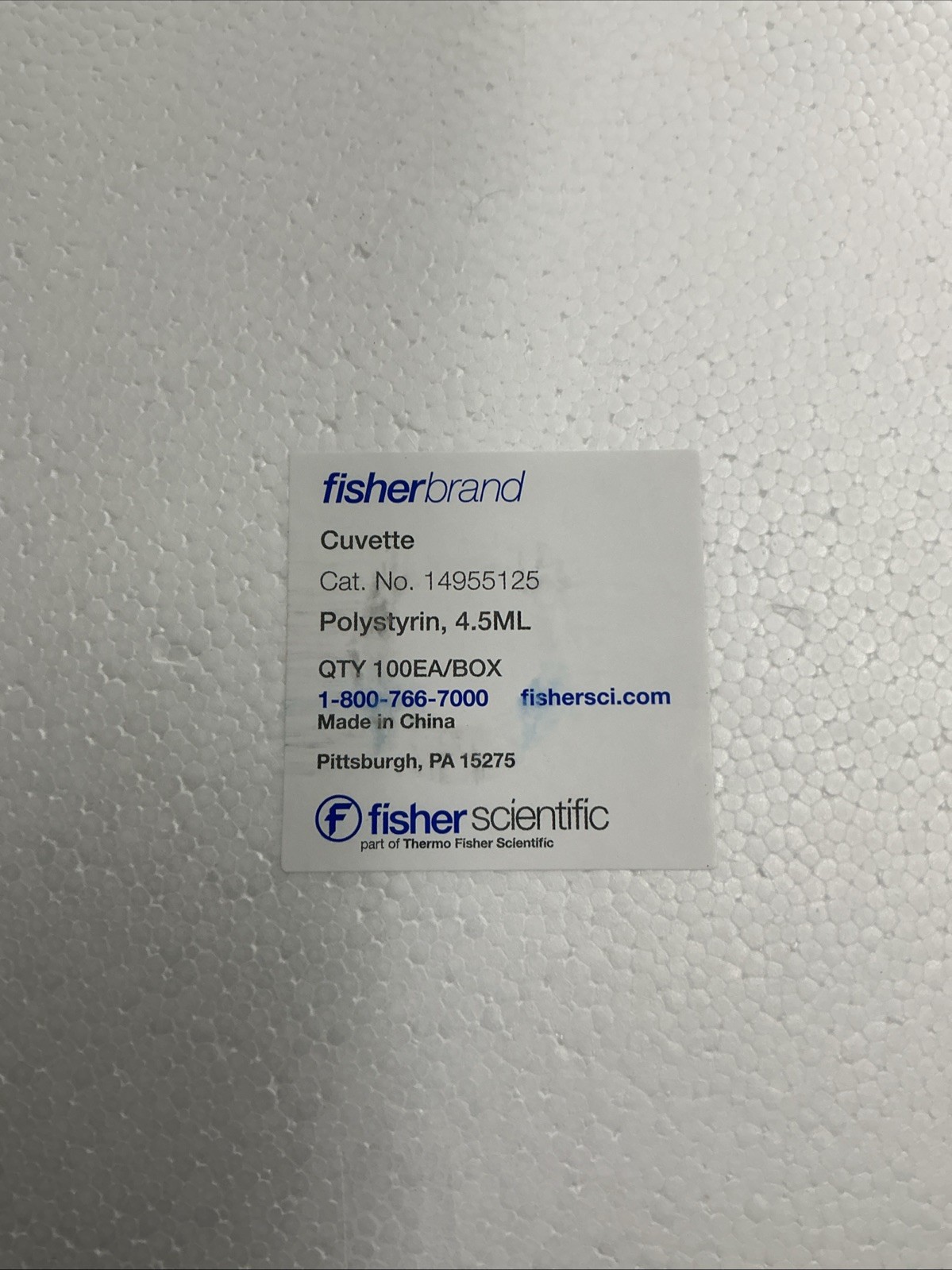 Fisherbrand 14955125 Disposable Plastic Cuvette Case of 500, 5 Packs of 100 ea.