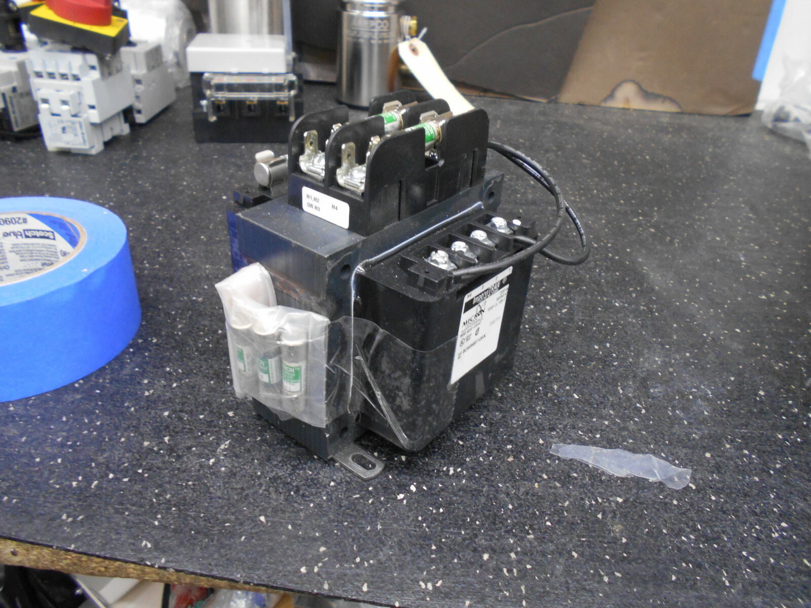 MICRON B200MBT13RK 200VA 50/60Hz IMPERVITRAN ELECTRIC CONTROL TRANSFORMER