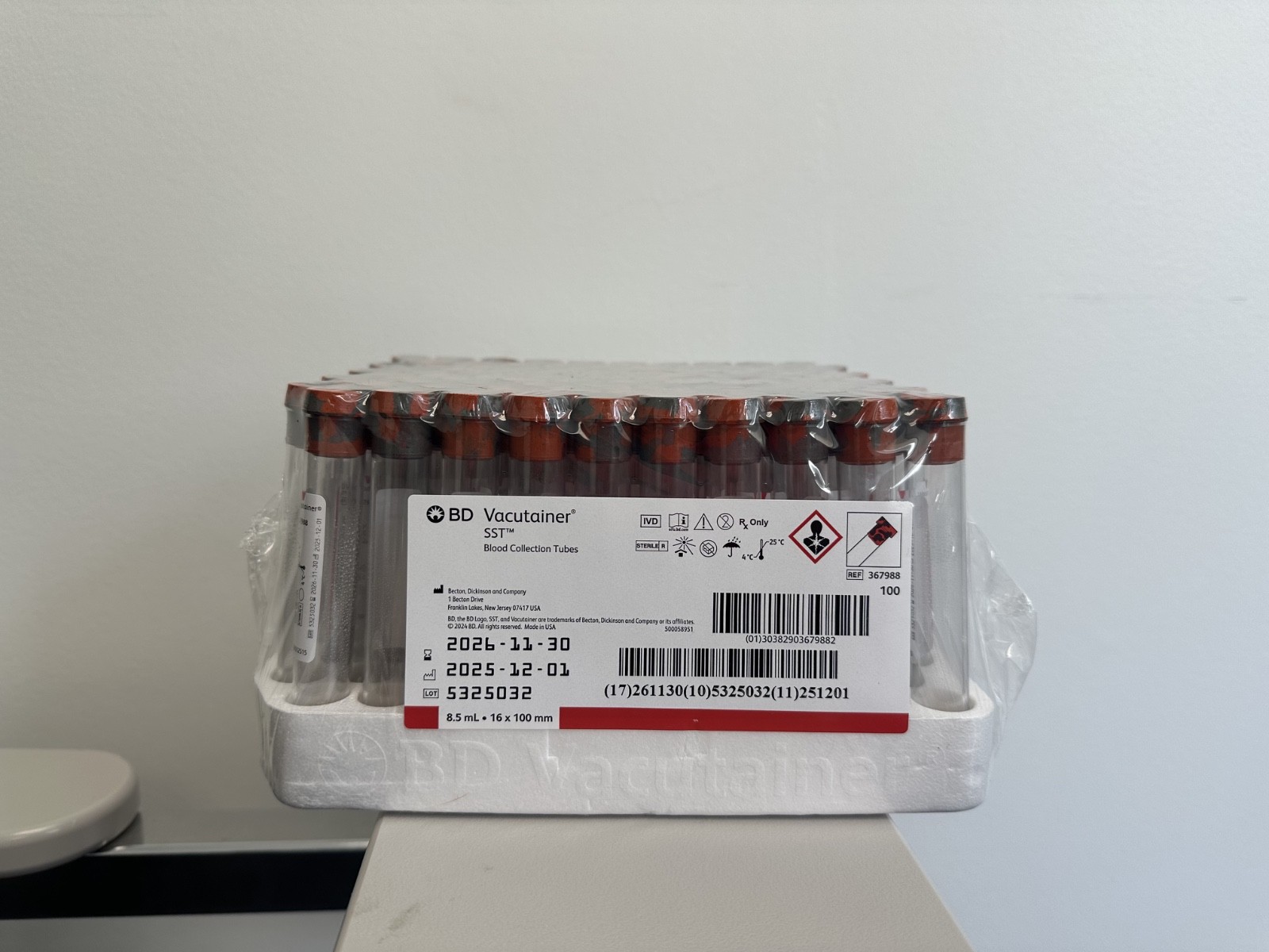 8.5ml Tiger Vacuum Blood Collection Tubes, SST Tube, 100/pack *READ DESCRIPTION*