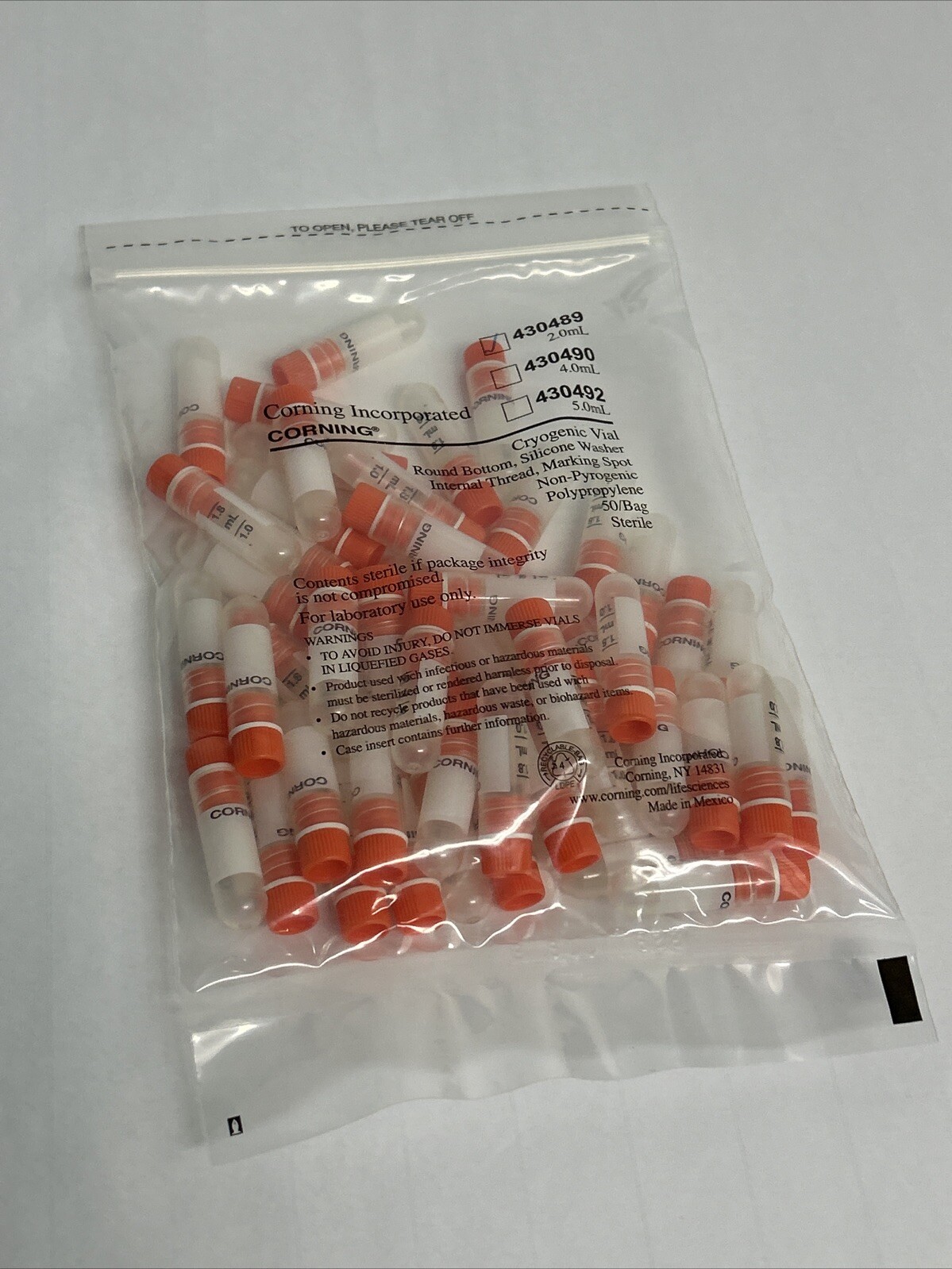 NEW 50/Pk Corning 430489 2mL Internal Threaded Polypropylene Cryogenic Vial