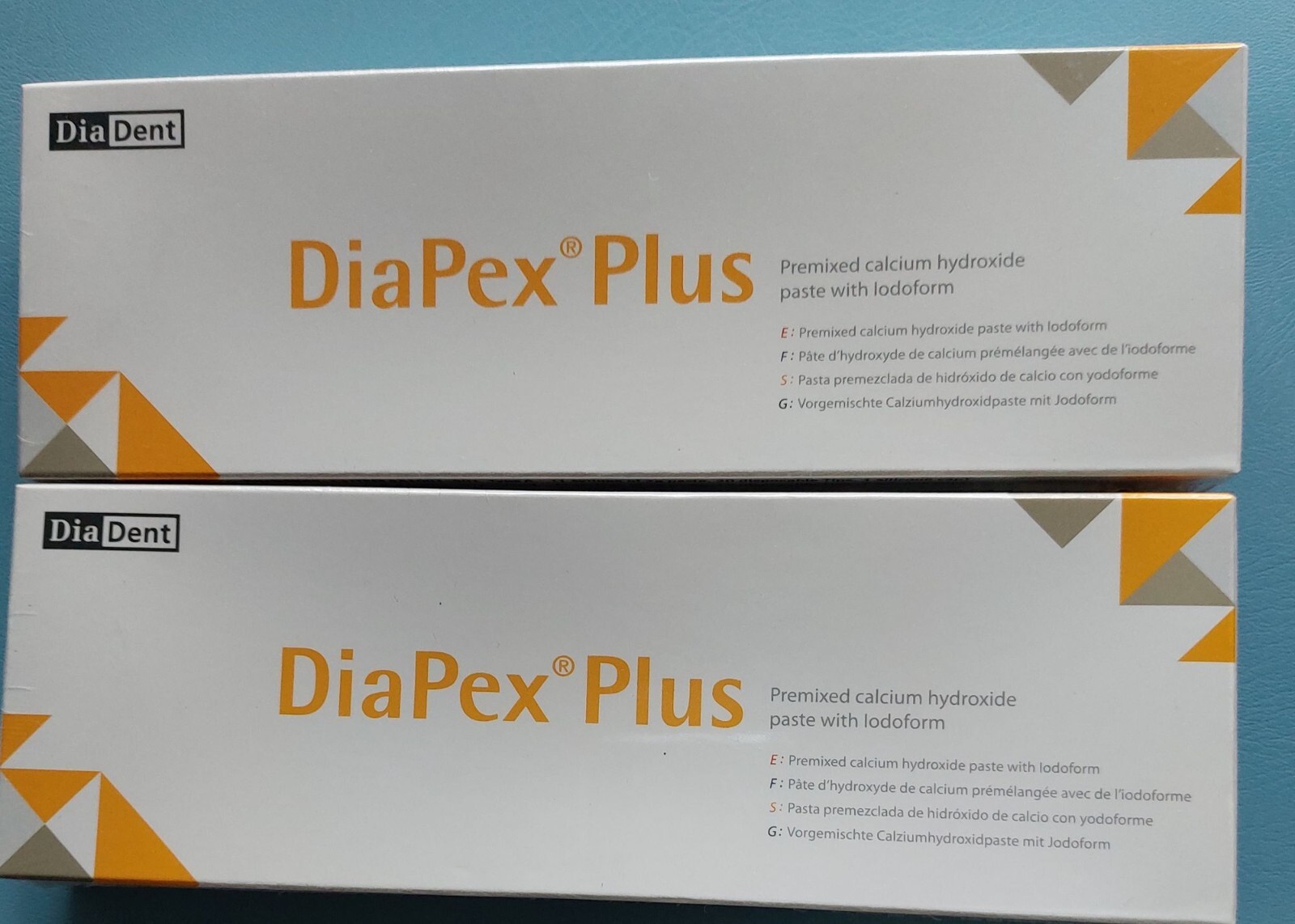 10 Pack of DiaDent Diapex Plus Pemixed Calcium Hydroxide Paste With Iodoform