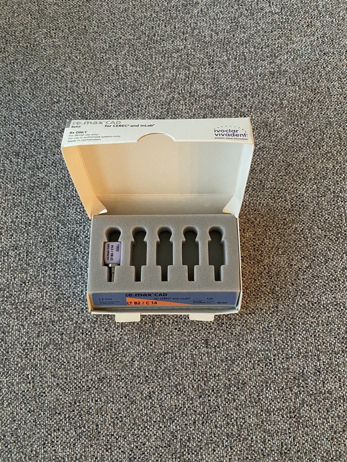 IPS e.max CAD Cerec Milling Blocks – LT – Shade B2 – 1 pk