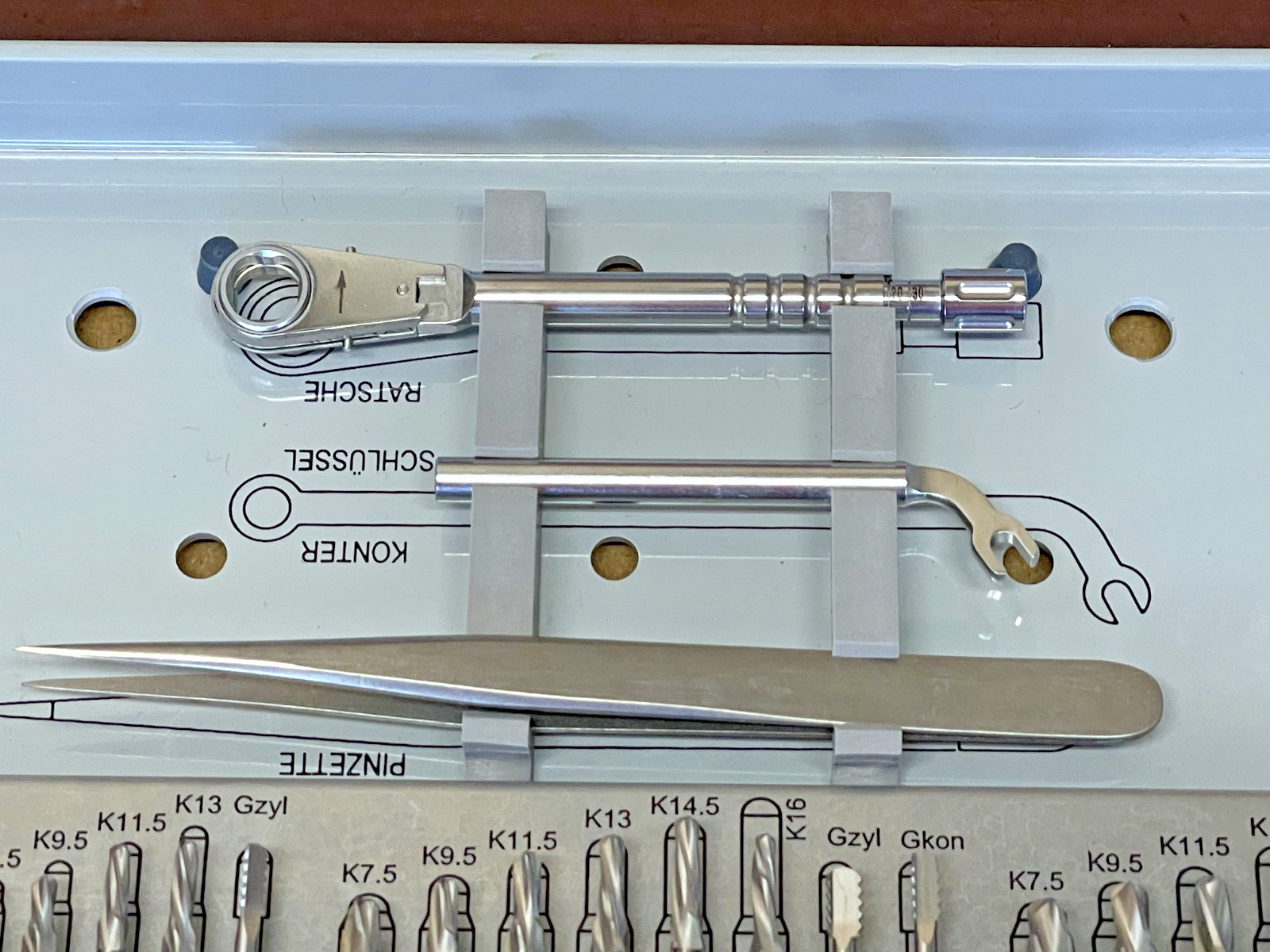 SIC Profi-line Dental Kit,Excellent As Pictured Items Only