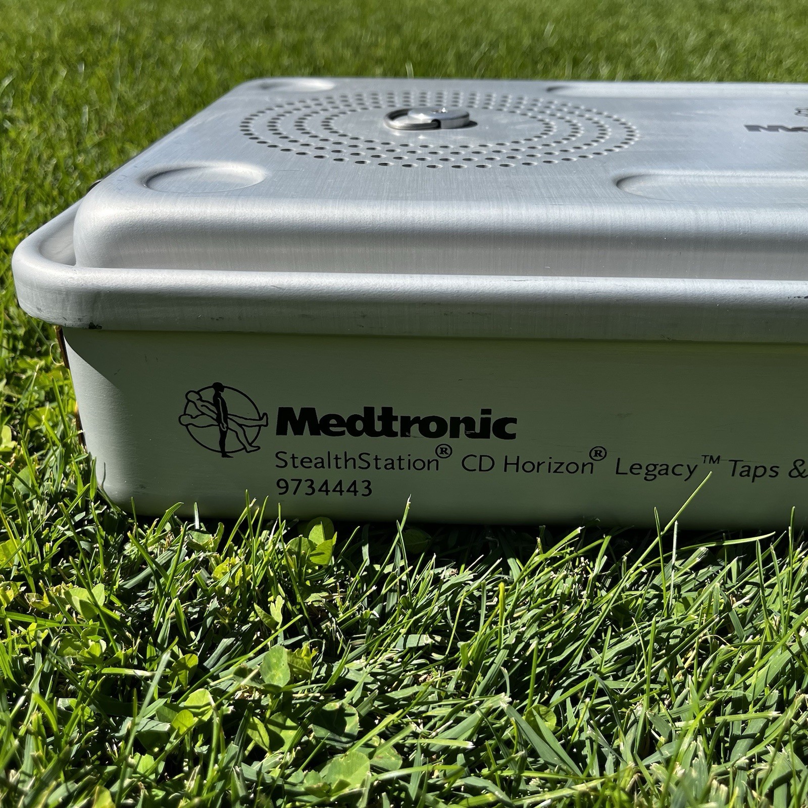 Medtronic Navigation Stealthstation 9734443 Sterilization Case Only – Silver