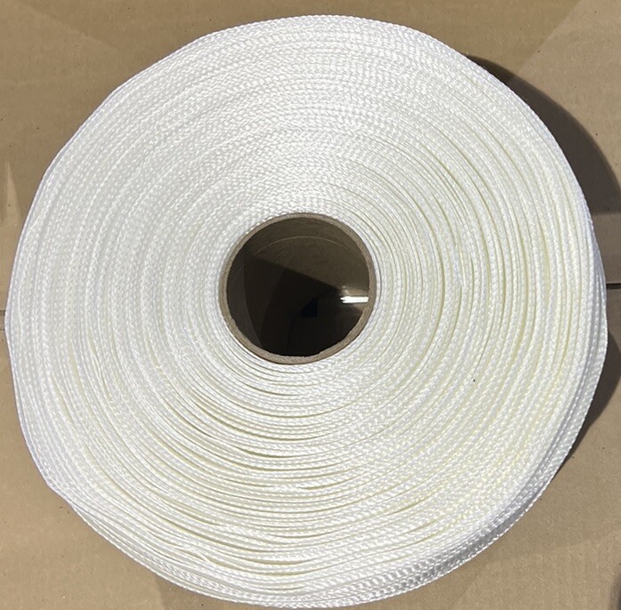 White Woven Polyester Strapping 5/8″ Width 3000 Feet Length 750# Break Strength