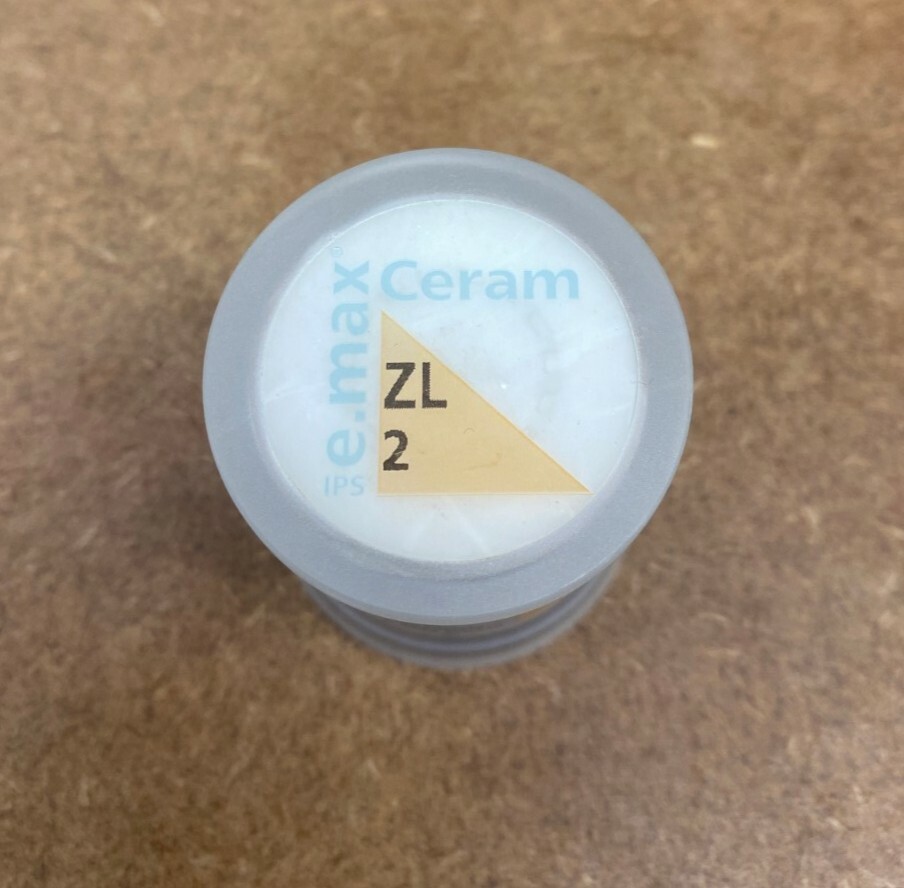 Ivoclar Vivadent IPS e.max Ceram Refill ZirLiner 2 5g (ZL 2)