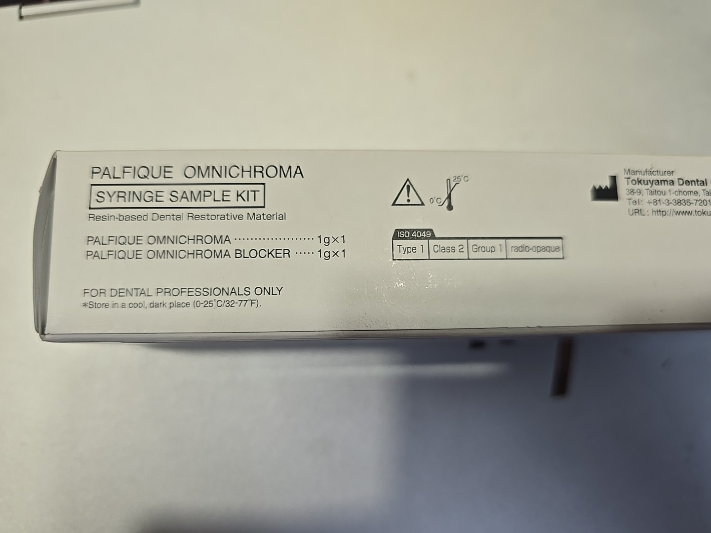 Dental OMNICHROMA +Blocker Resin Based Restorative Material 1gm each Trial Pack