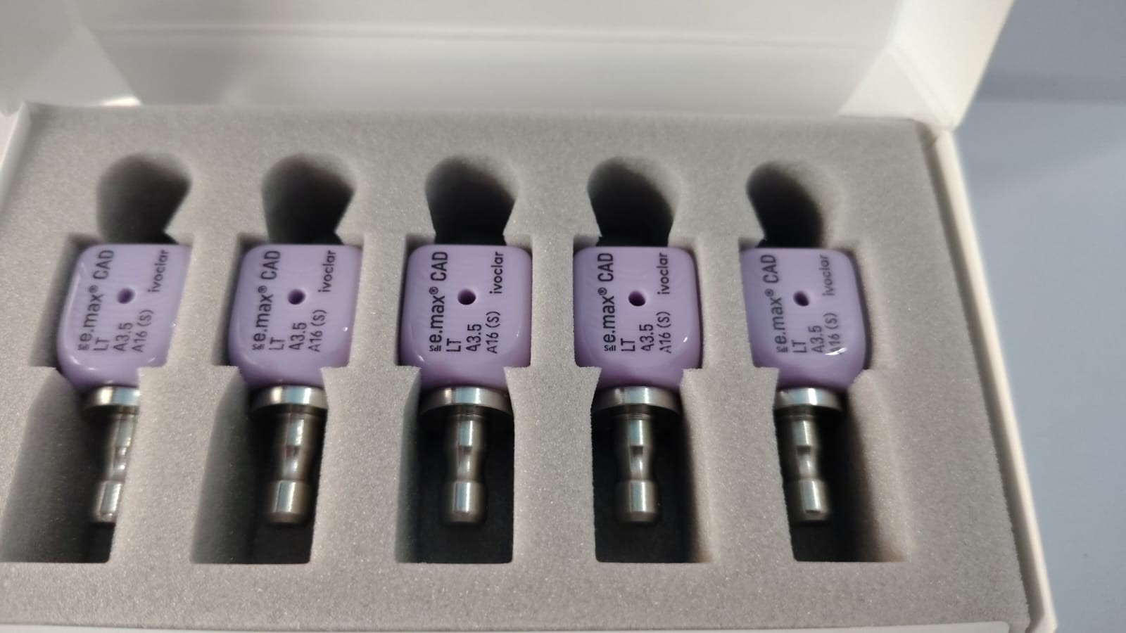 Ivoclar IPS E.Max CAD CEREC/InLab LT A3.5/A16 (S)