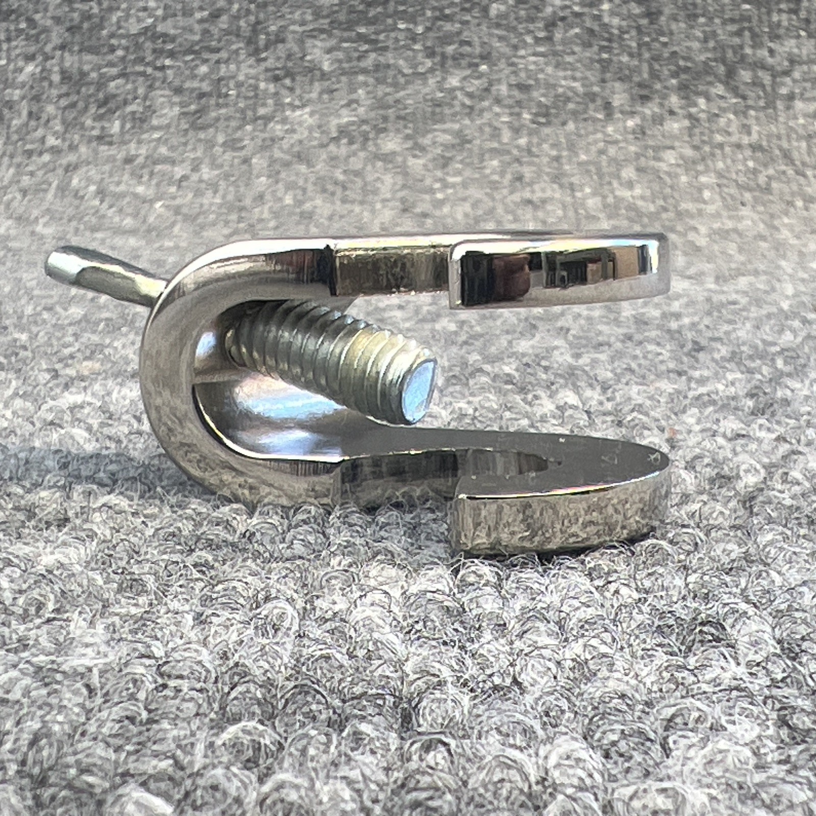 Lot of 6 – CHEMGLASS 1/2” Diameter Hook Connector CG-9262-01 (1/pk)