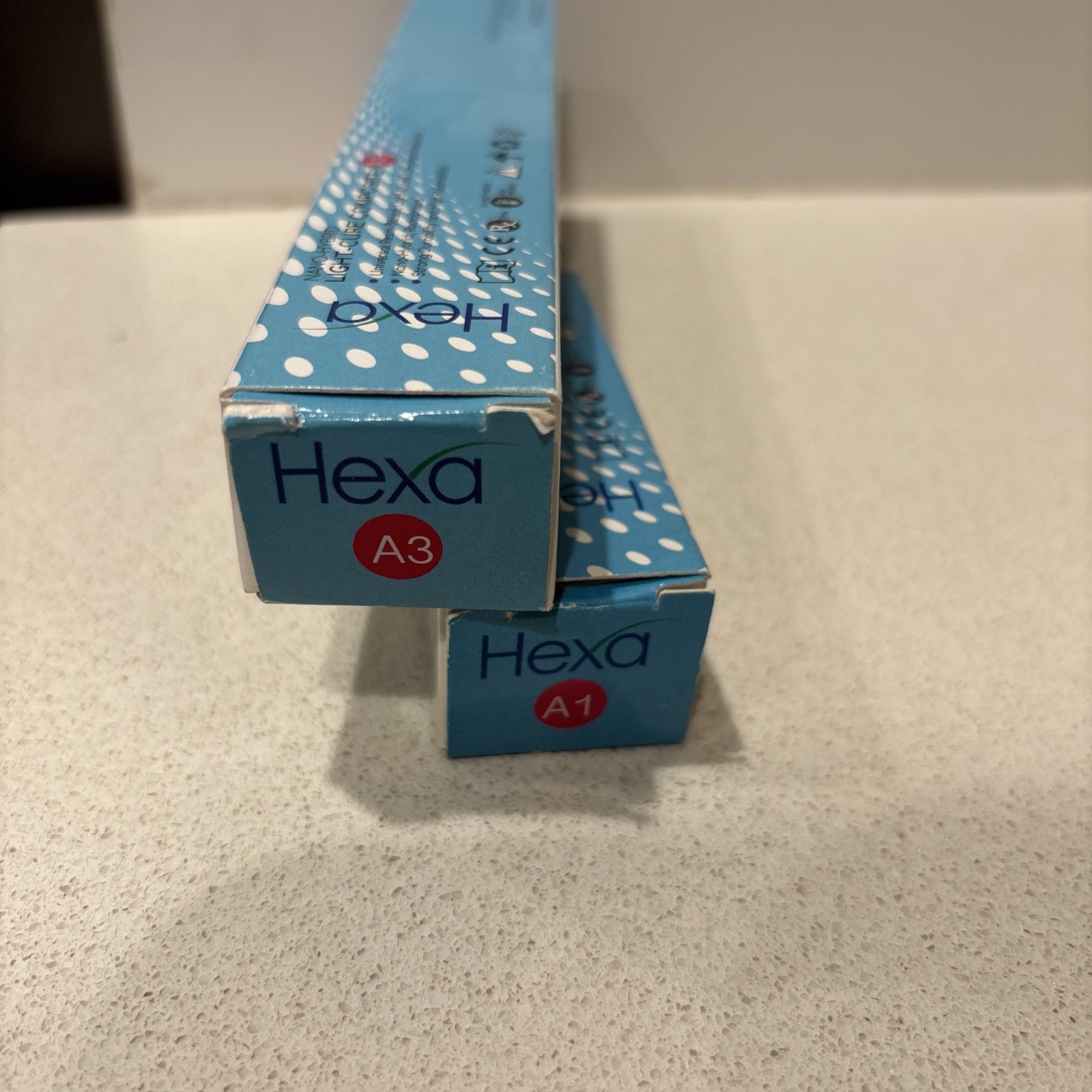 Hexa Nano-Hybrid Light-Cure Composite – A1&A3 4g syringe
