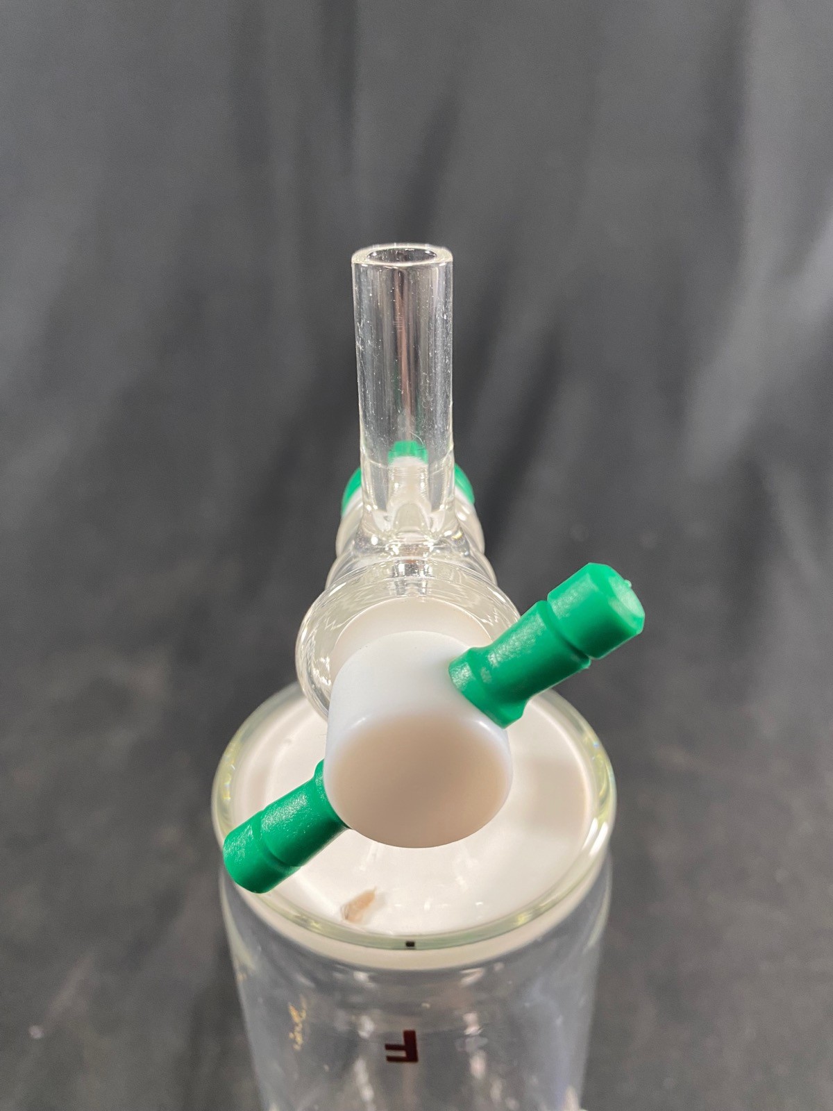 CHEMGLASS Glass 200mL 24/40 Joint Fine Frit Solid Phase Peptide Synthesis Vessel