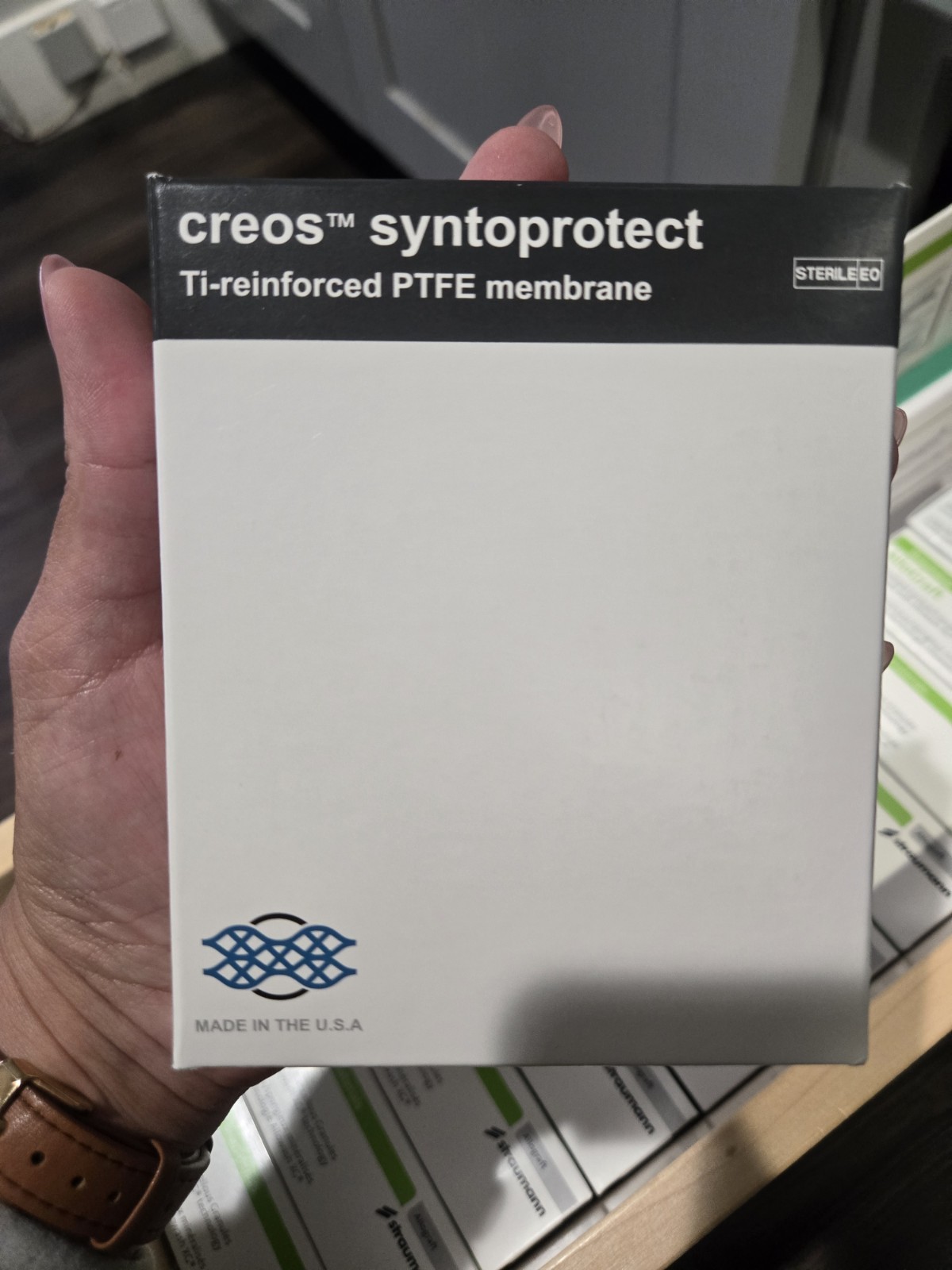 TI-reinforced PTFE membrane