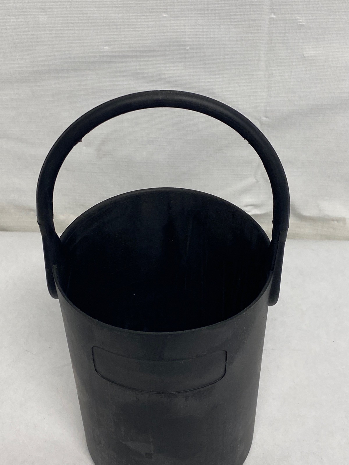 EAGLE Lab Safety Bottle Carrier Bucket w/Handle for 500/1000mL 10” H x 4-1/2”OD