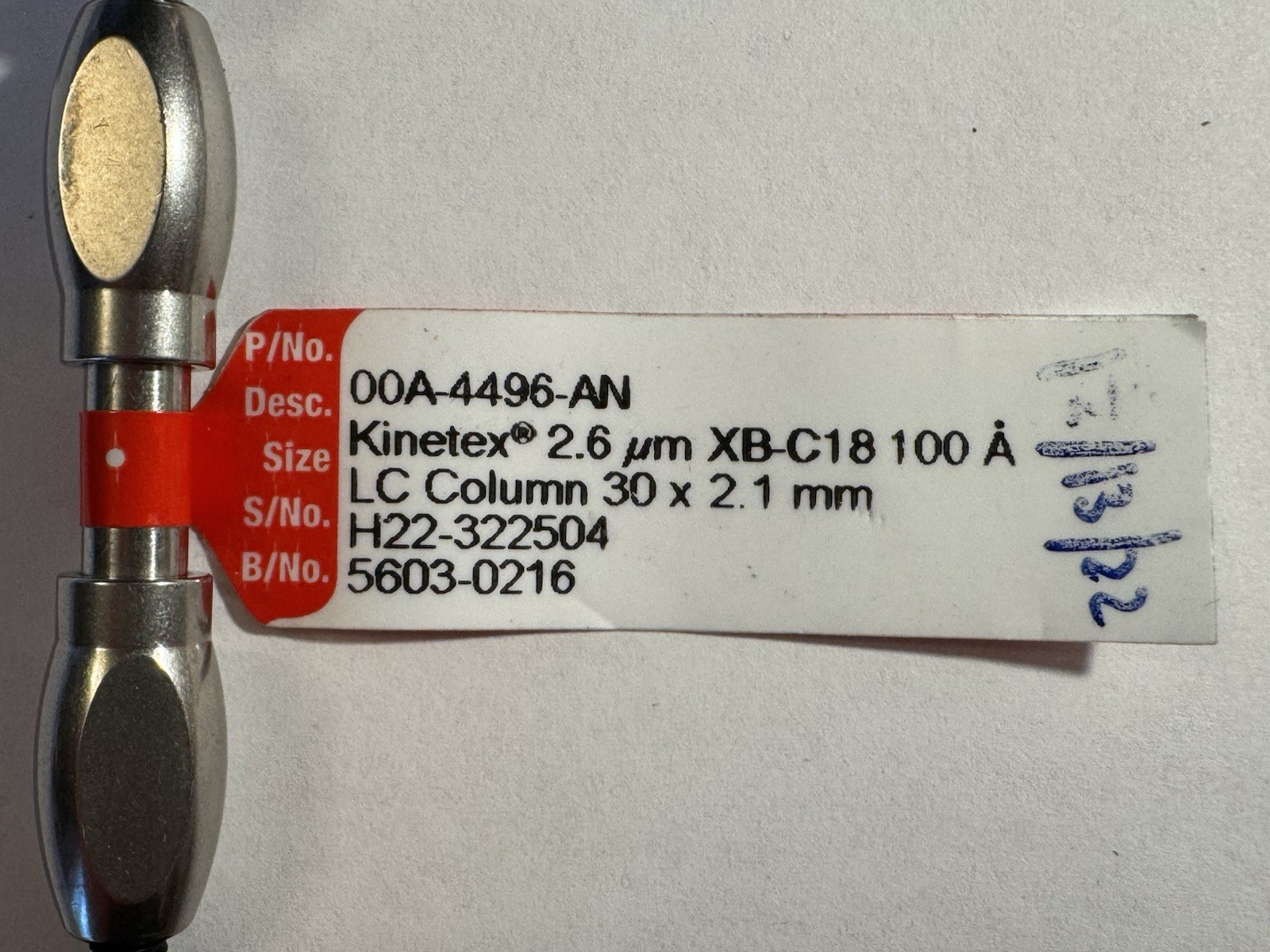 Phenomenex Kinetex 2.6 µm XB-C18 100 Å, LC Column 30 x 2.1 mm (00A-4496-AN)
