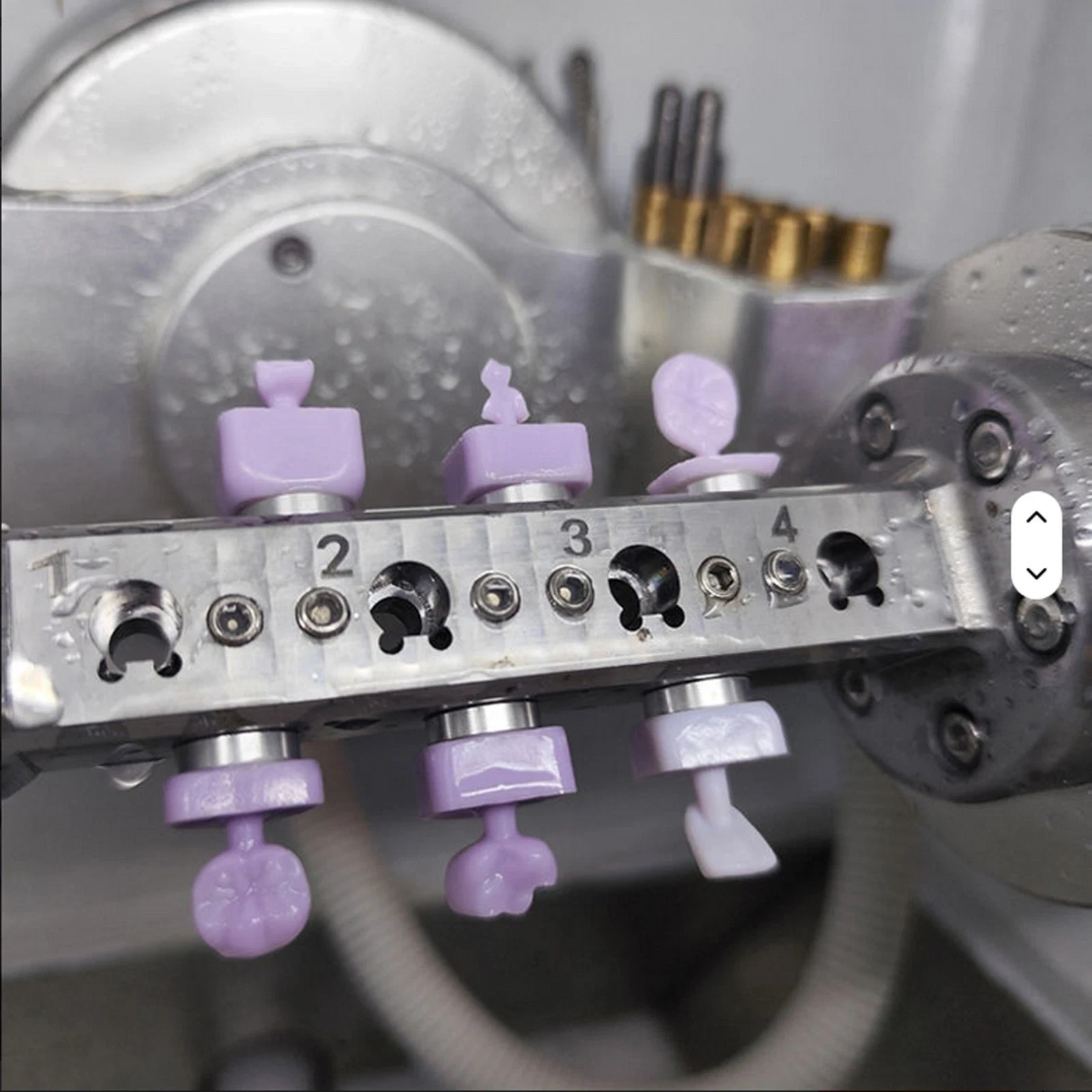 Dental C14 Lithium Disilicate CAD/CAM Blocks HT/MT/LT for CEREC IPS e.max System