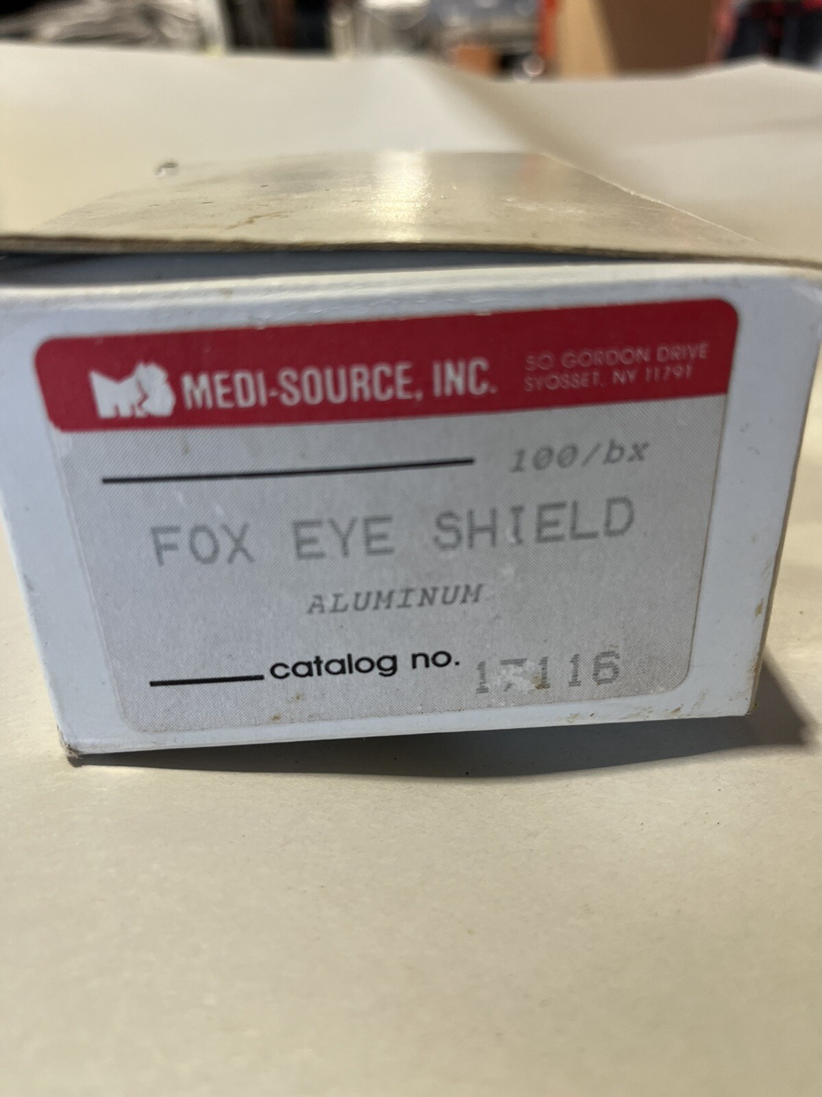 Fox Eye Shields – Box of 100 – Med-Source 17116 – Old Stock