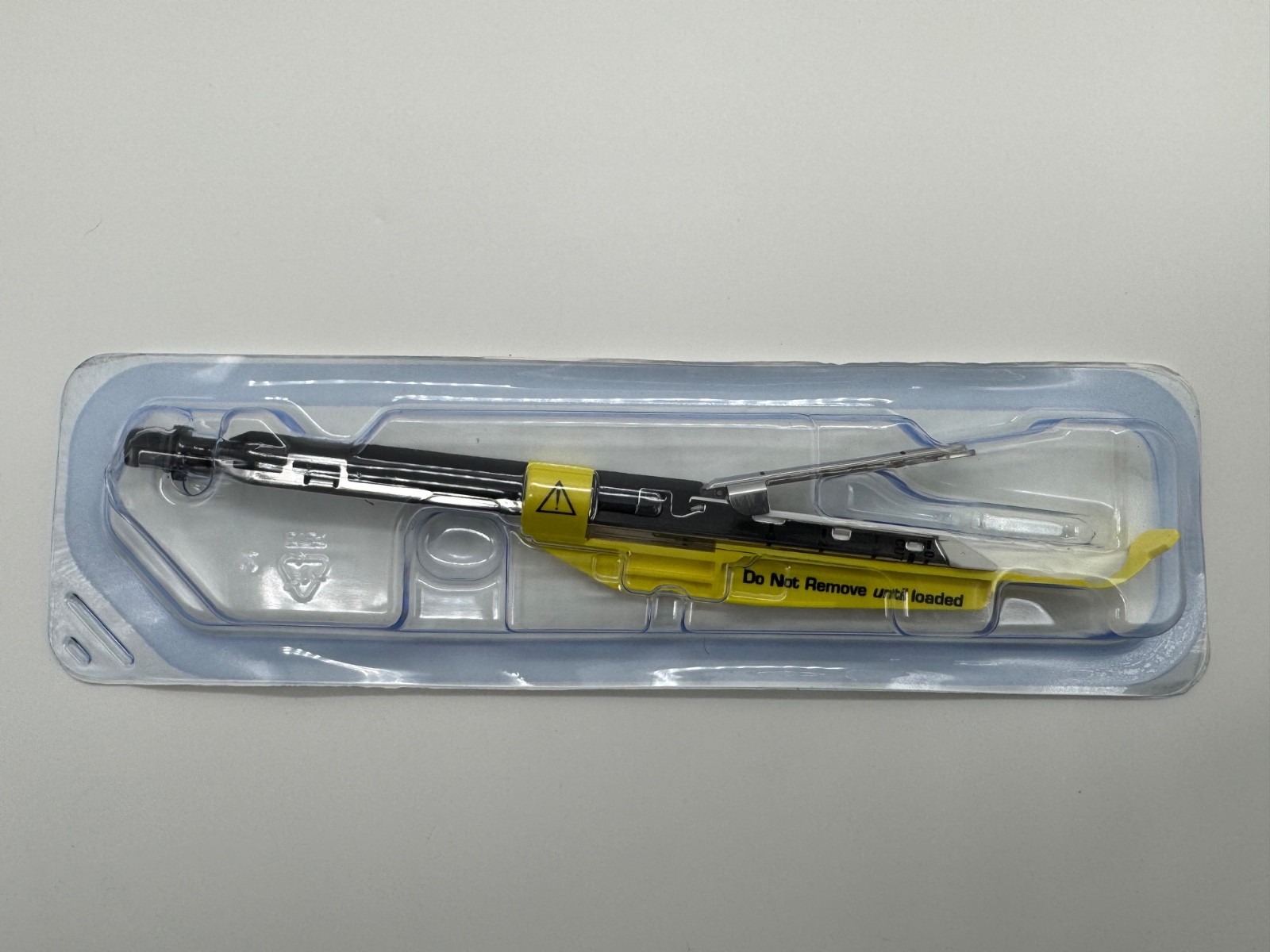COVIDIEN ENDO GIA 30mm 2.5mm Straight Loading Unit – REF 030418 – EXPIRED