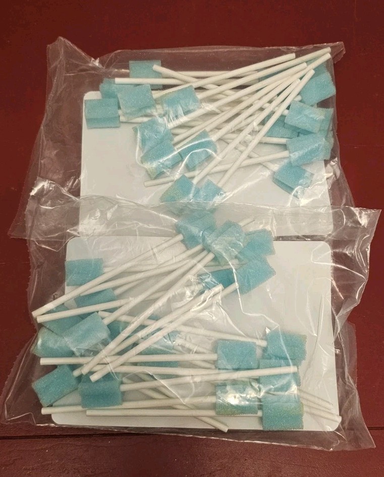 Avanos Ballard ORAL CARE SWAB Exp 07/30/2027 Qty 2 Pks of 20
