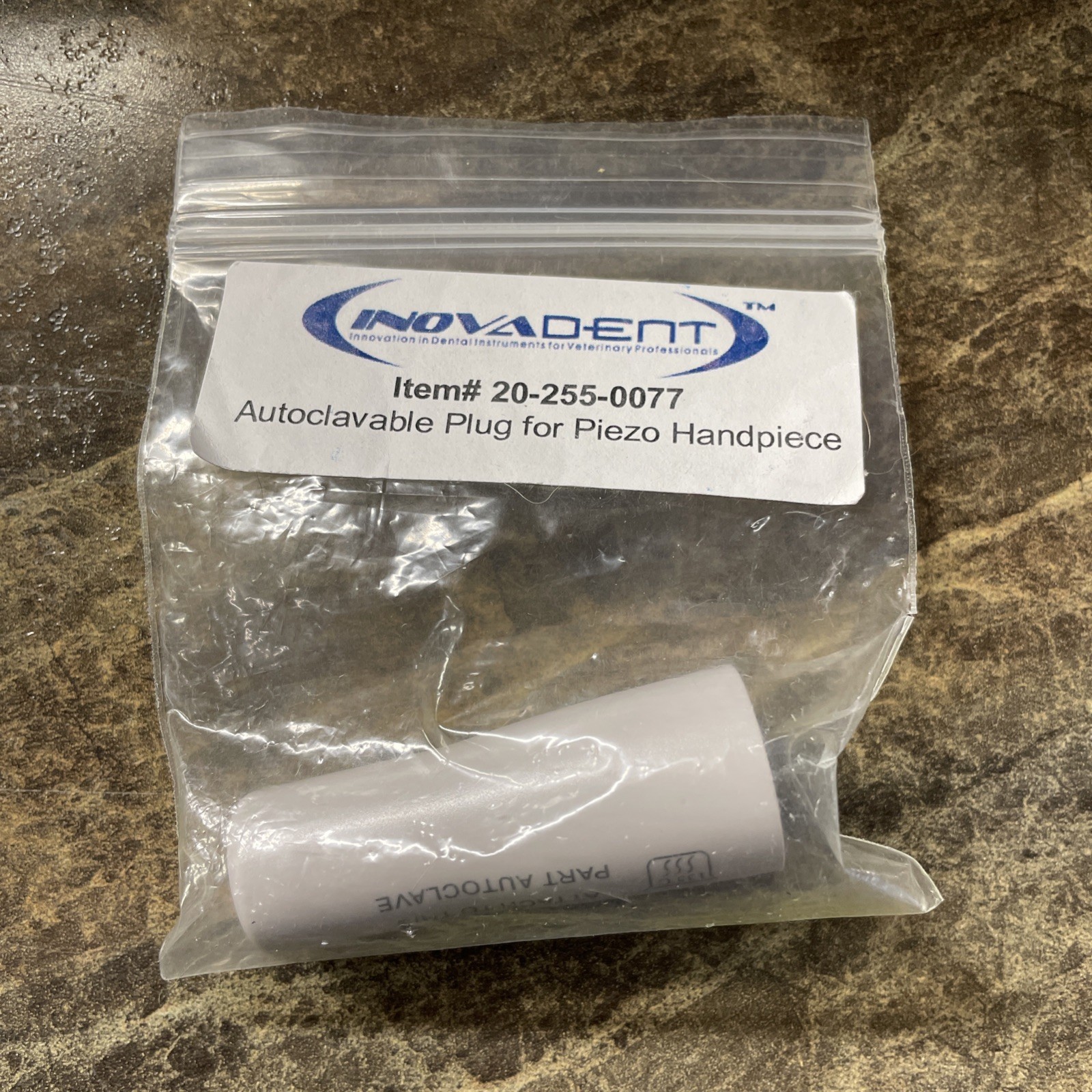 Inovadent Autoclave Plug for Piezo Handpiece – Model 20-255-0077 – NEW