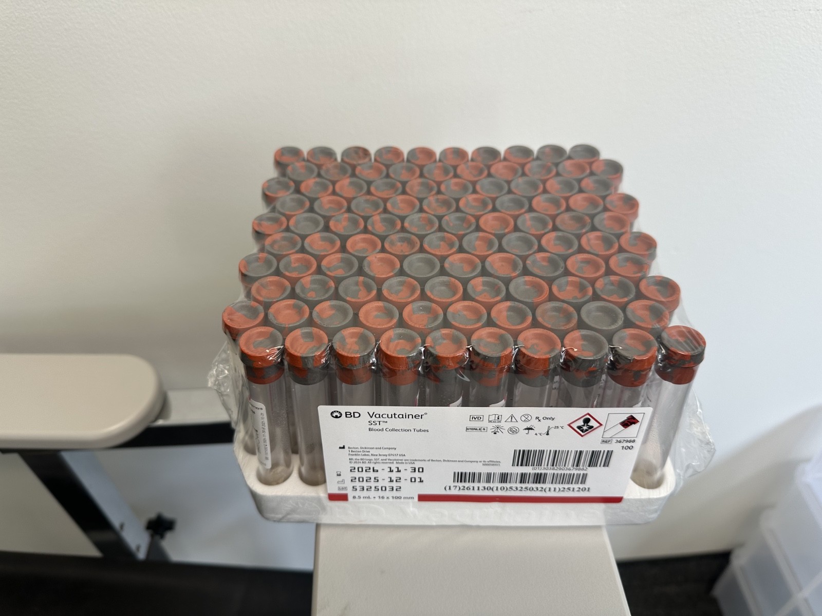 8.5ml Tiger Vacuum Blood Collection Tubes, SST Tube, 100/pack *READ DESCRIPTION*